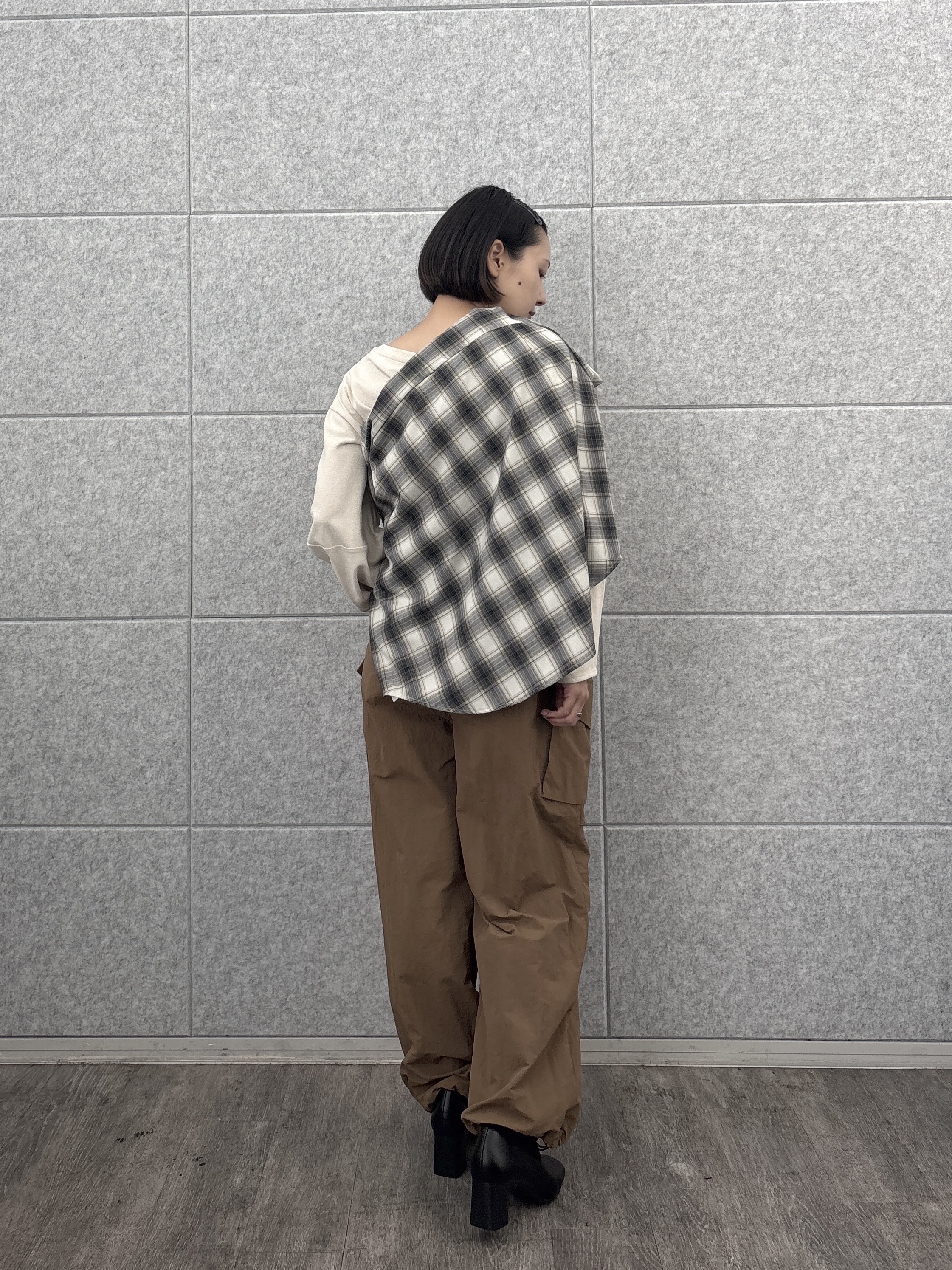 ayanoさんの「INDIVI｜ロングスリーブフォルムカットソー【洗える】」を使ったコーディネート