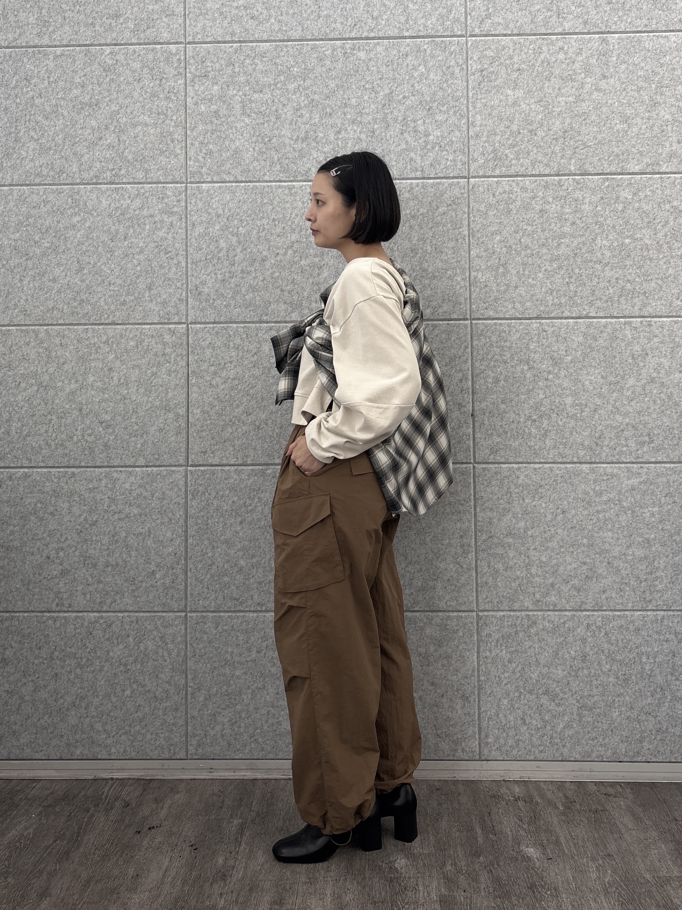 ayanoさんの「INDIVI｜ロングスリーブフォルムカットソー【洗える】」を使ったコーディネート