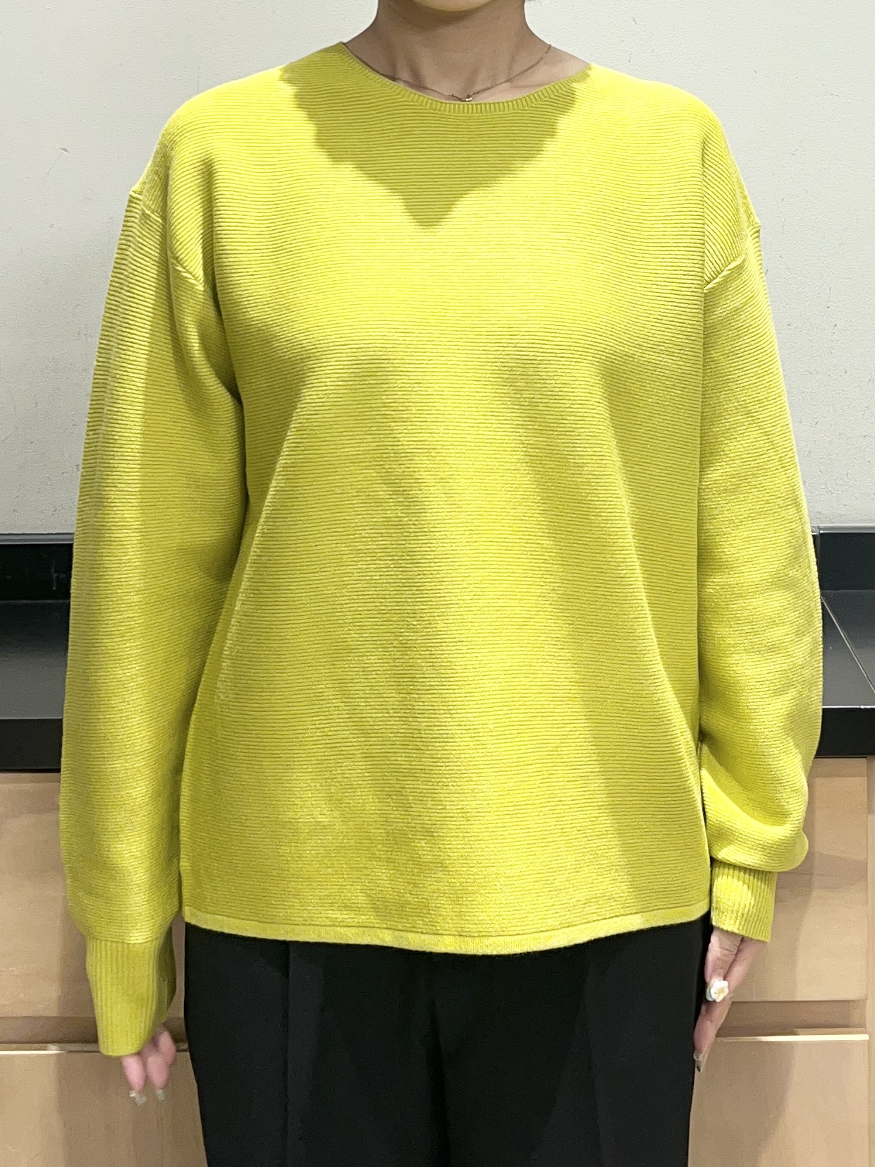 かのさんの「THE SHOP TK｜【毛玉防止/蓄熱/洗える】美映えガーターニット」を使ったコーディネート