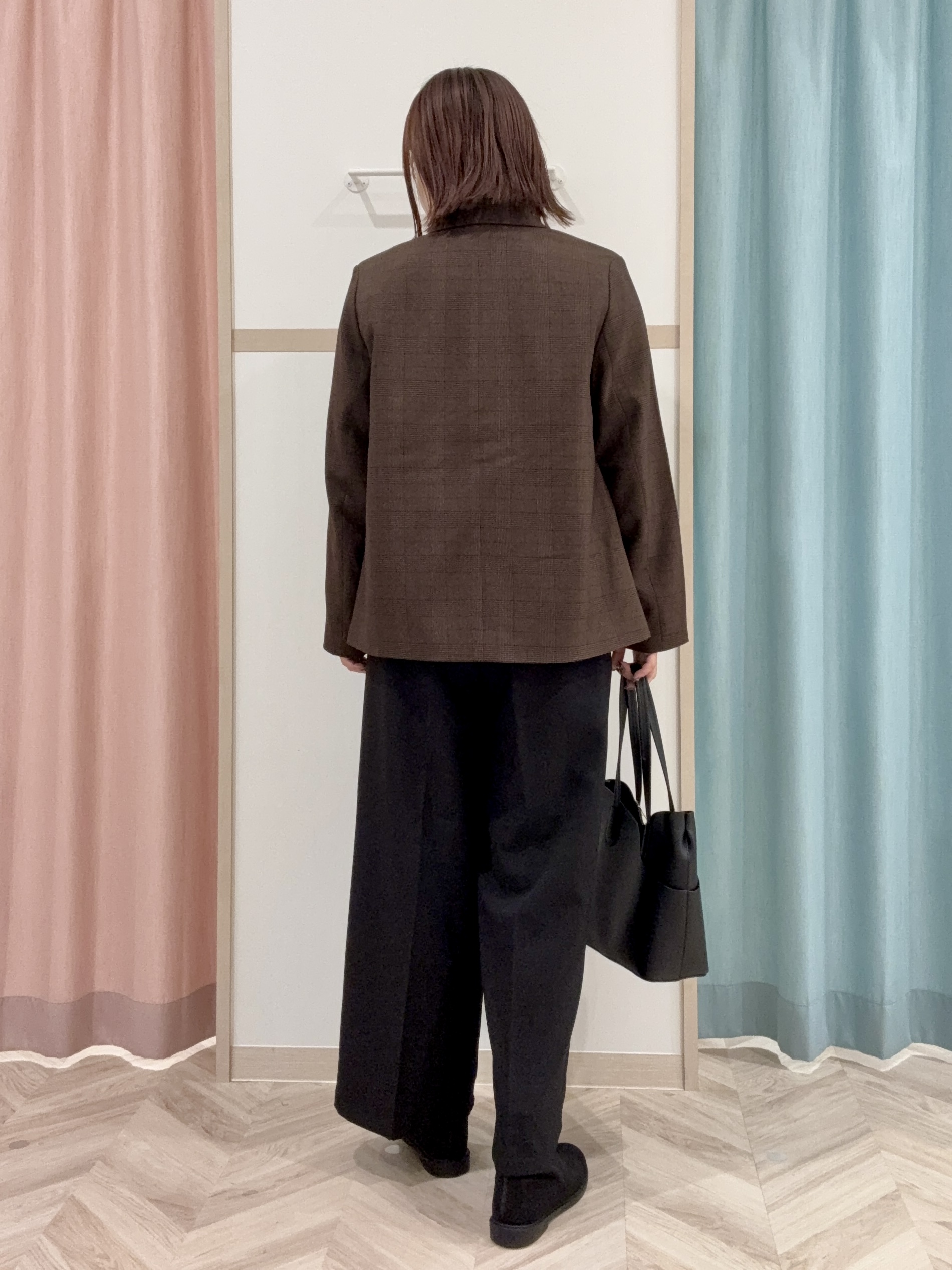 kさんの「SHOO･LA･RUE｜【セットアップ可/洗濯後しわになりにくい】ウールフィール ダブルジャケット」を使ったコーディネート