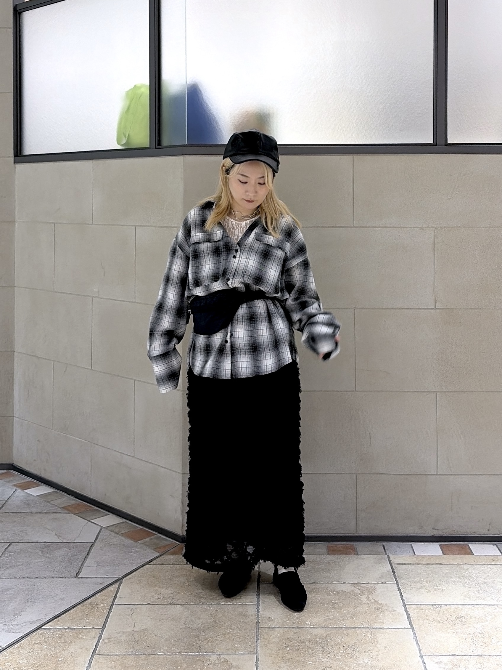 よねさんの「INDIVI｜チェックネルシャツ【LIVE紹介／上枝みどりさん着用】」を使ったコーディネート