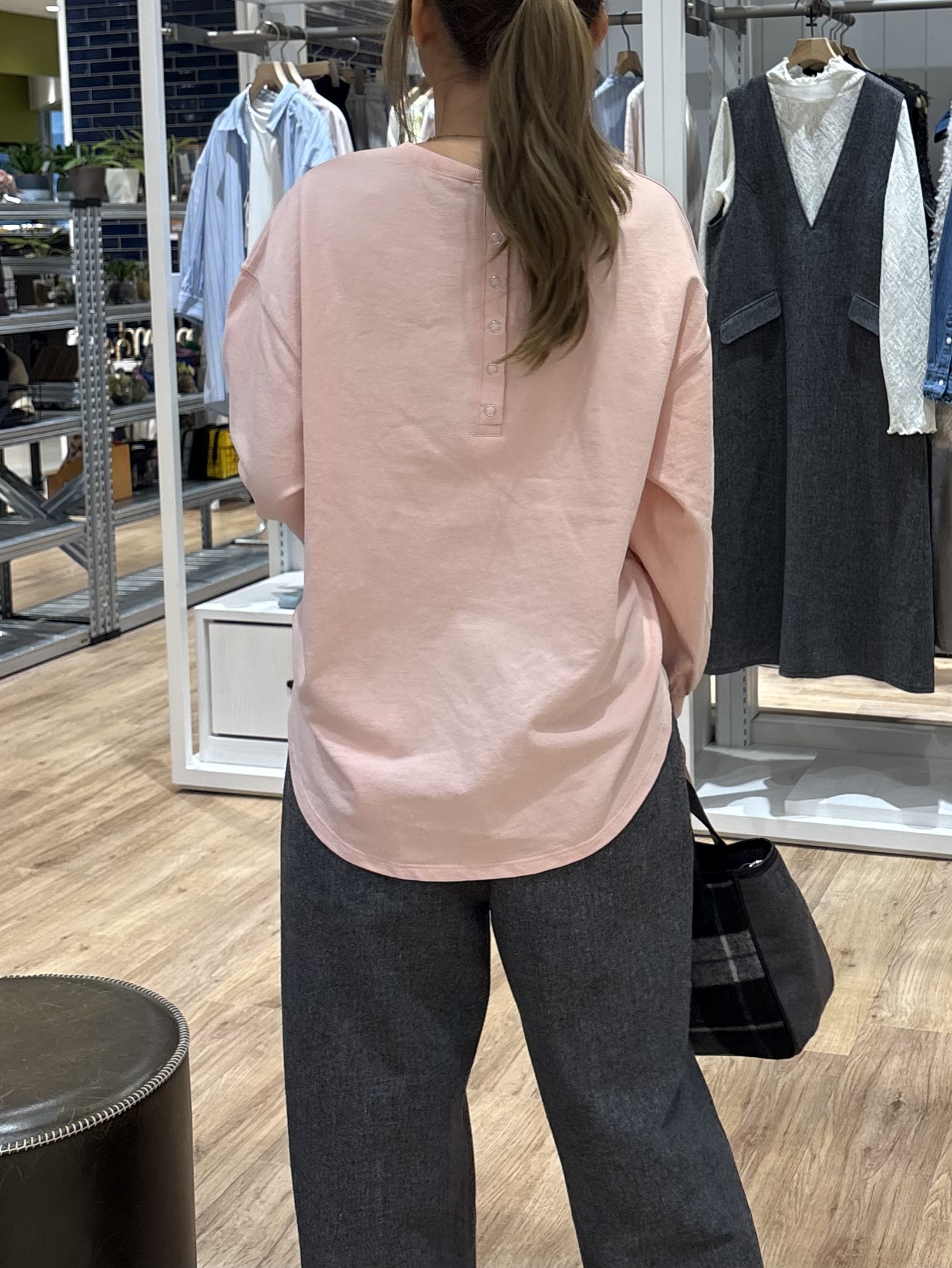 yuinaさんの「Dessin｜【洗える/7色展開/XS-L】バックヘンリーミニ裏毛 長袖」を使ったコーディネート