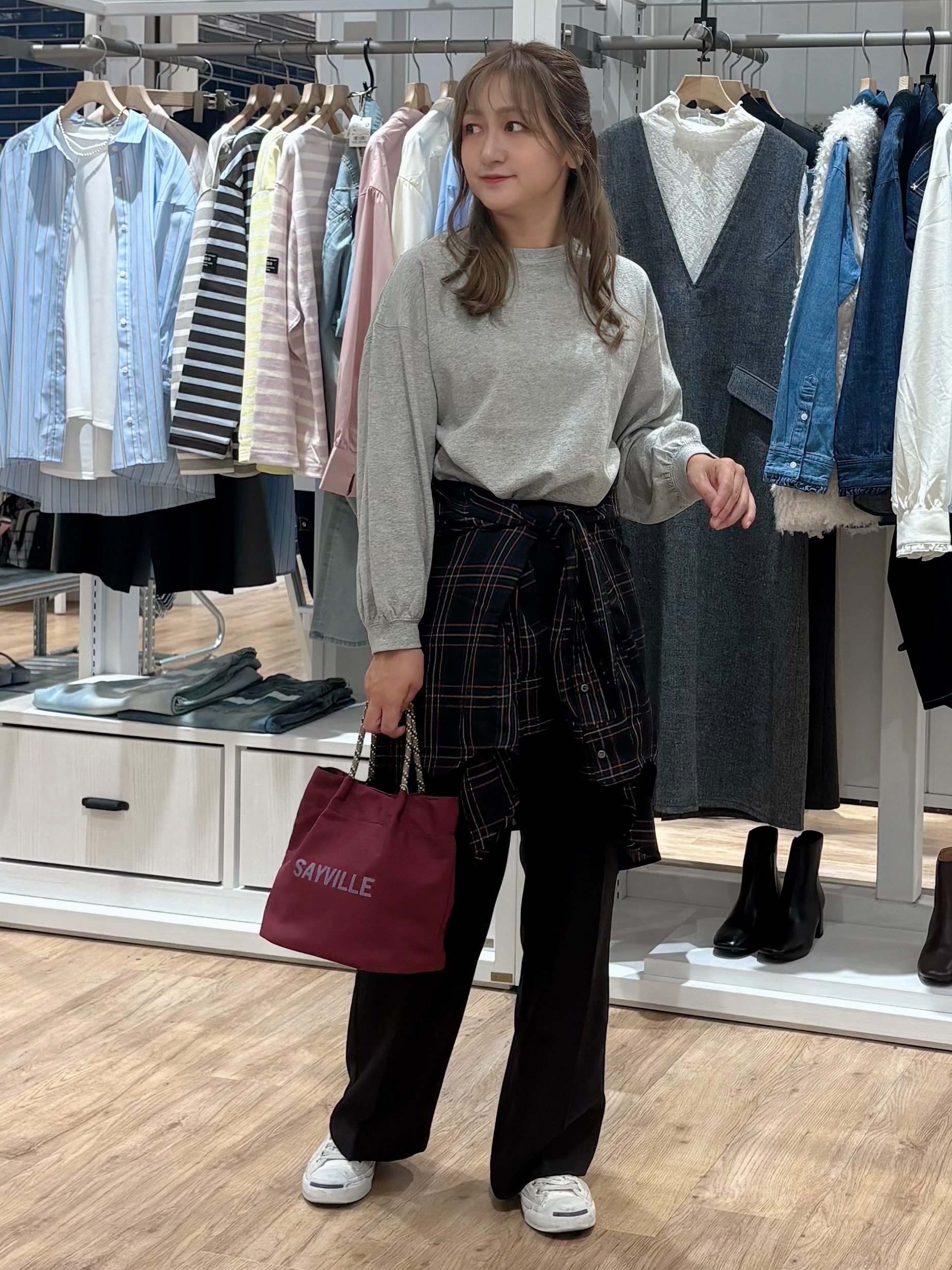 yuinaさんの「Dessin｜【洗える/7色展開/XS-L】バックヘンリーミニ裏毛 長袖」を使ったコーディネート