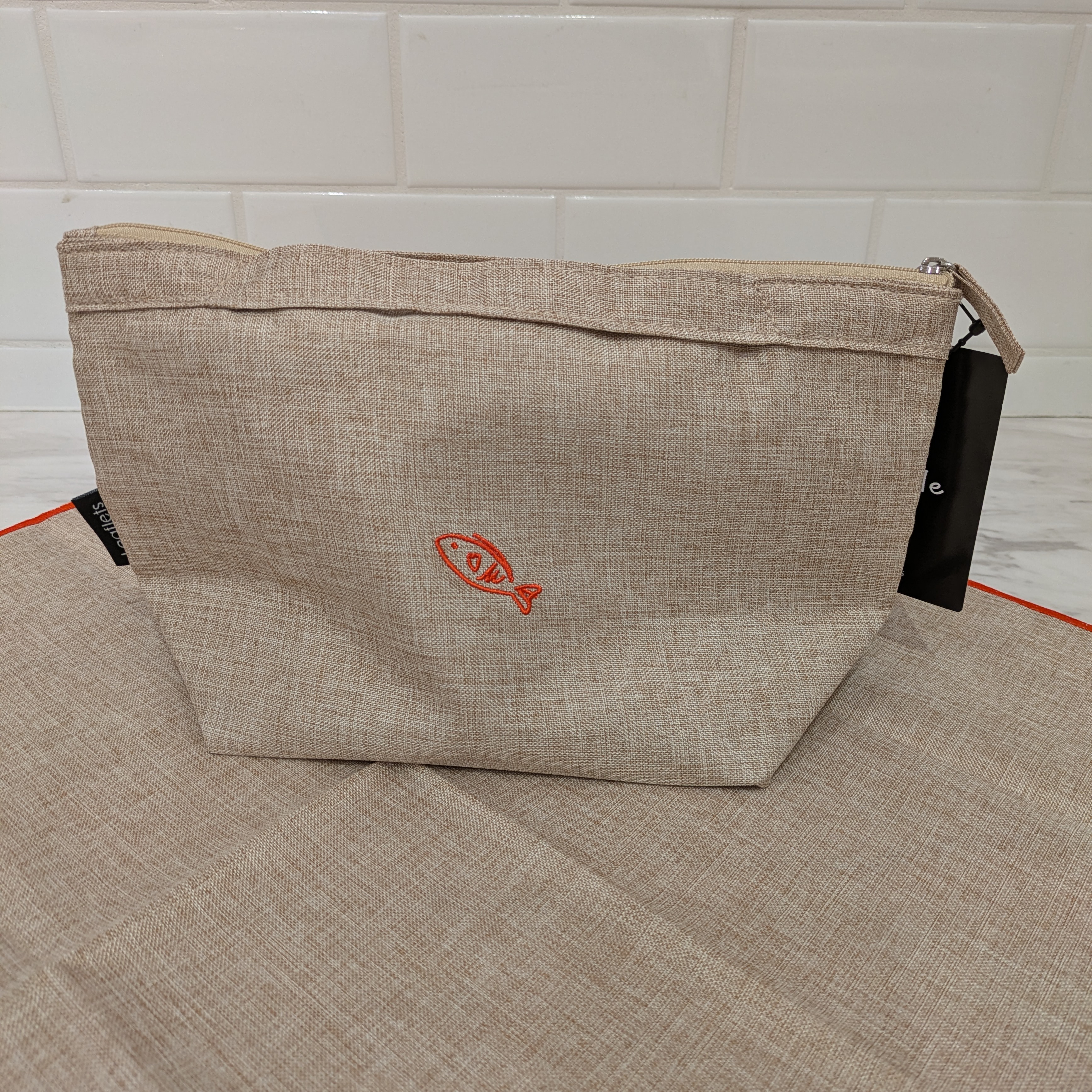 maruさんの「212 KITCHEN STORE｜ドゥードゥル ランチボックスミニ キャット」を使ったコーディネート