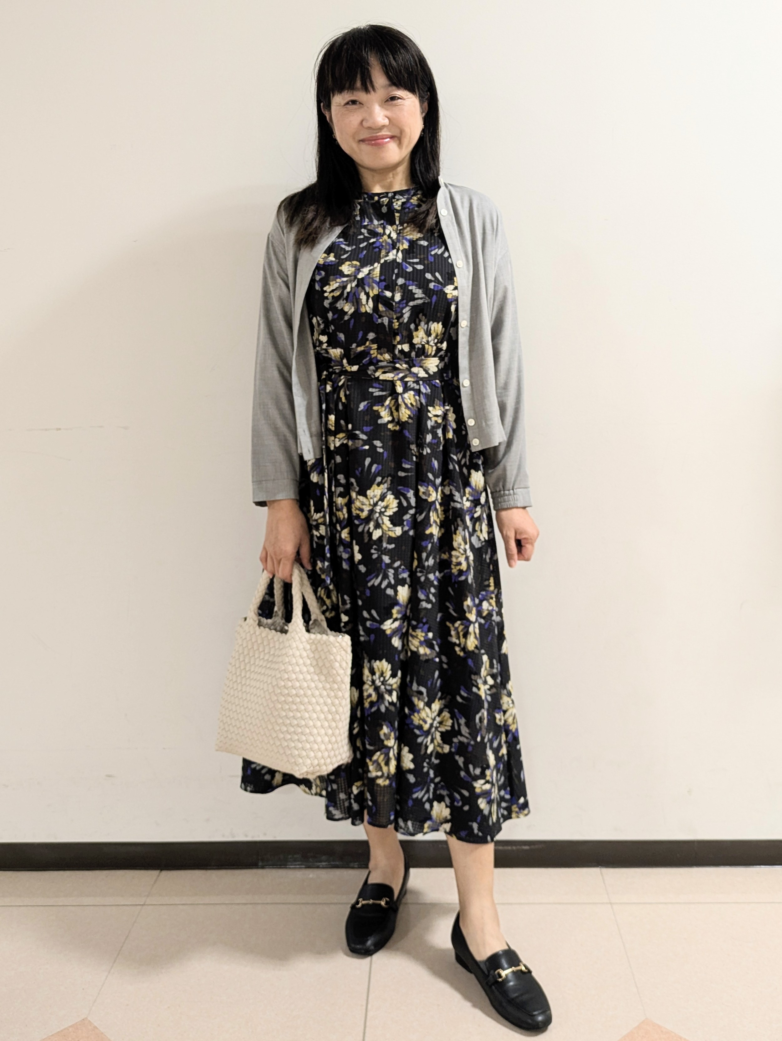 ともさんの「UNTITLED｜【セットアップ可/秋羽織り】メランジツイルシャツ」を使ったコーディネート