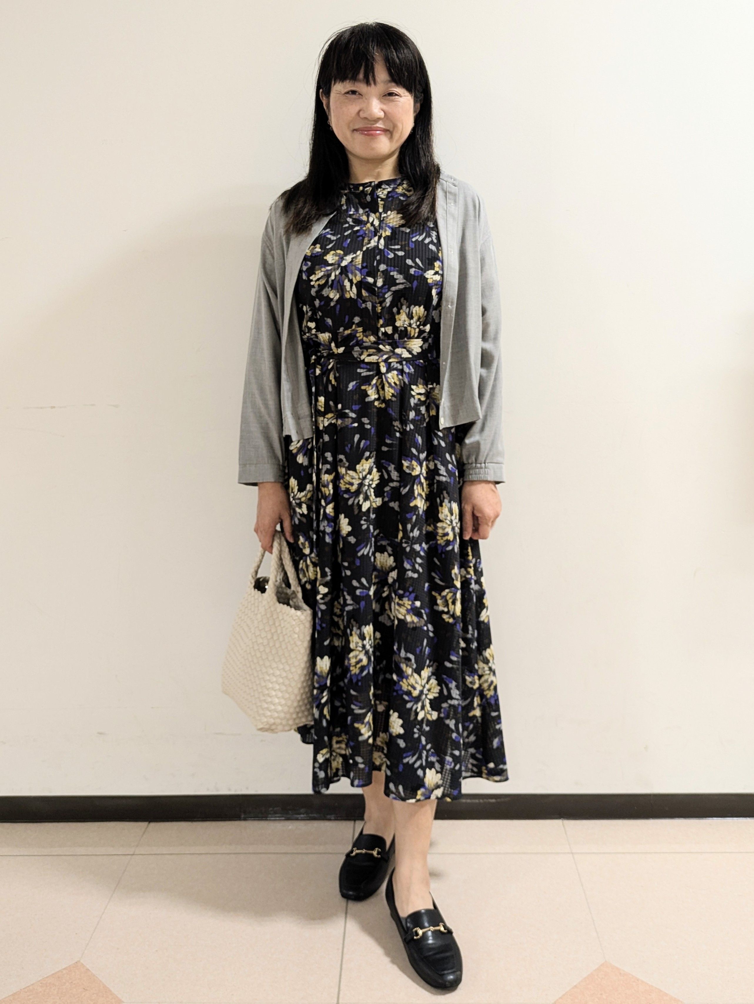 ともさんの「UNTITLED｜【セットアップ可/秋羽織り】メランジツイルシャツ」を使ったコーディネート