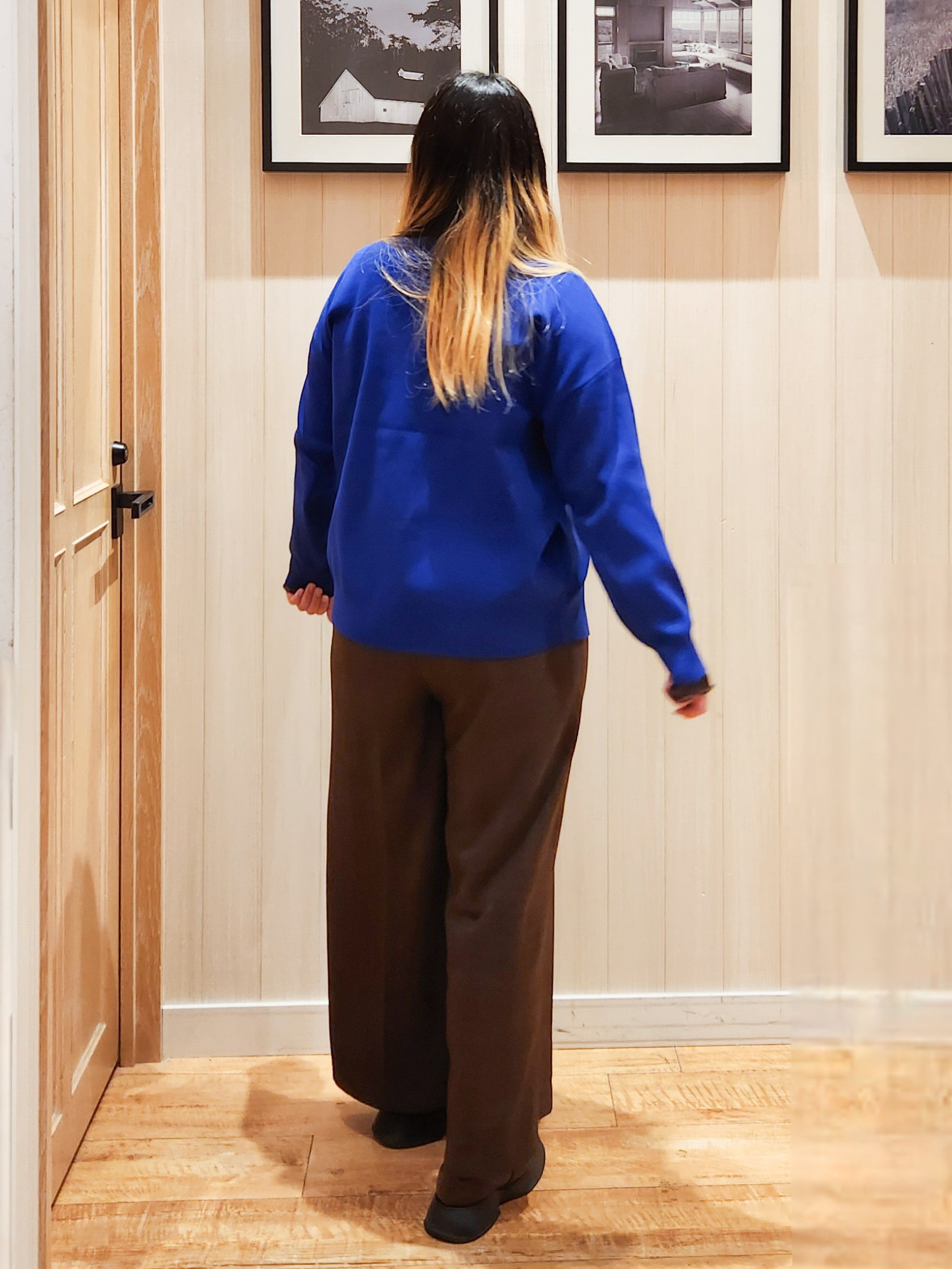 れーやんさんの「SHOO･LA･RUE｜【セットアップ可/洗濯機可】軽やかに羽織れる スポンディッシュ ニットカーディガン」を使ったコーディネート