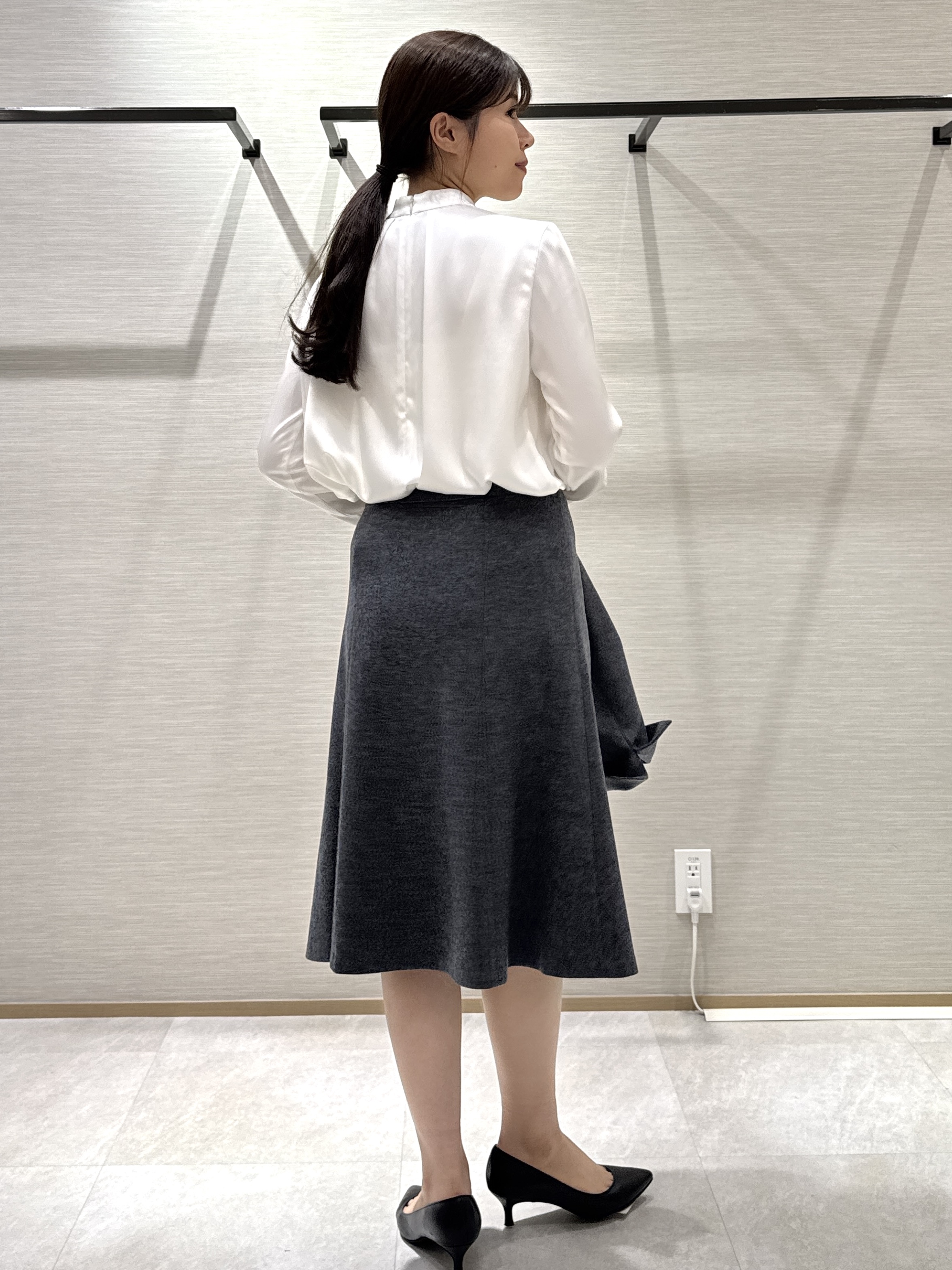 nanaさんの「UNTITLED｜【ウール100/仕事着/スーツ】ミルドジャージテーラードジャケット」を使ったコーディネート