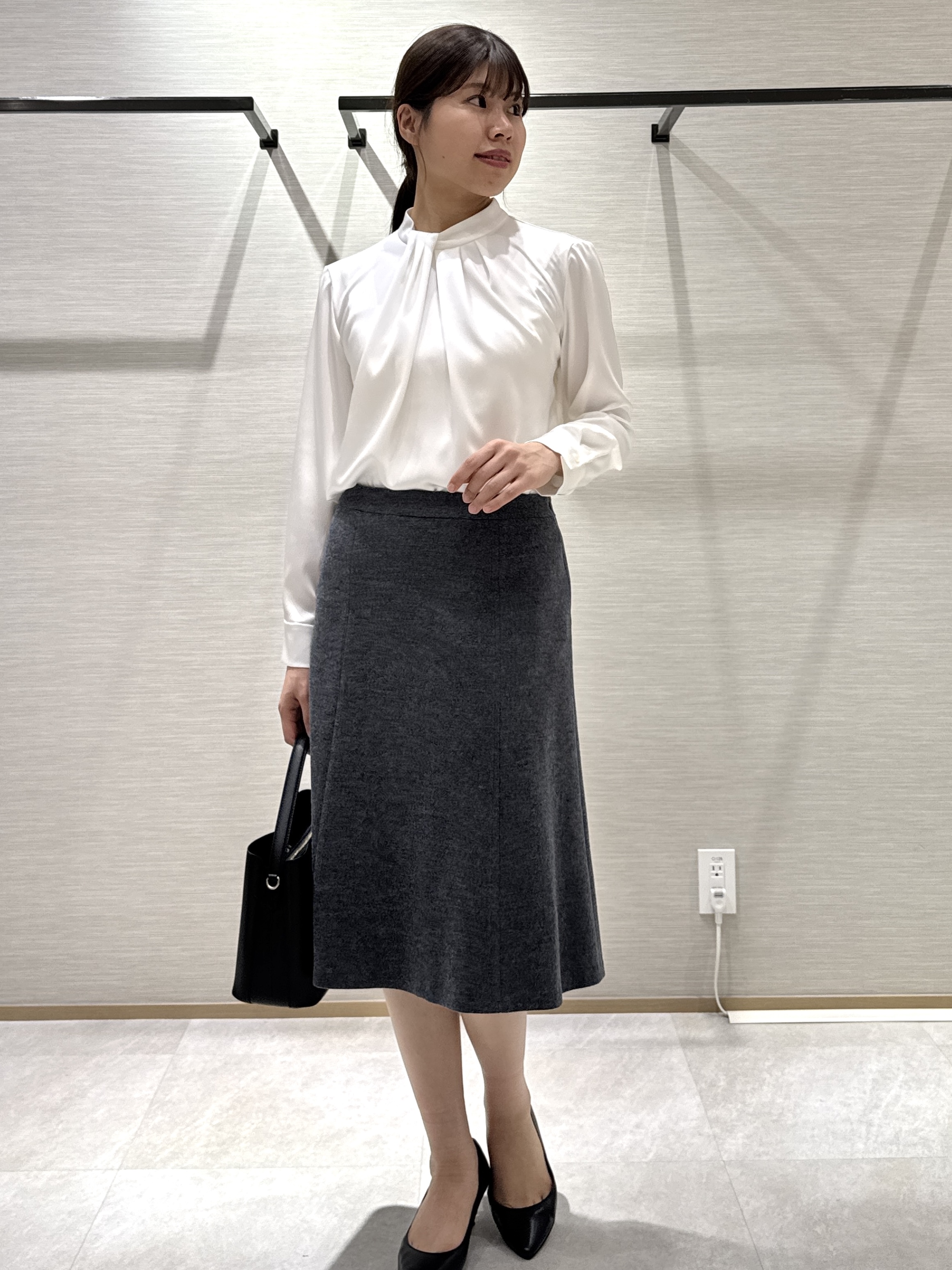 nanaさんの「UNTITLED｜【ウール100/仕事着/スーツ】ミルドジャージテーラードジャケット」を使ったコーディネート