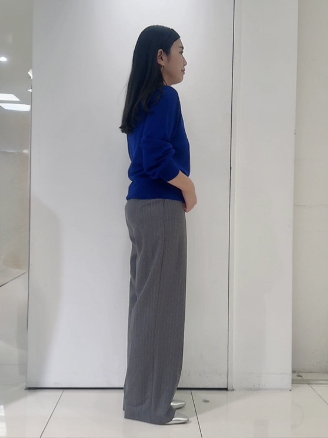 なかじさんの「UNTITLED｜【大人の抜け感/8色展開】ボリュームスリーブニットプルオーバー」を使ったコーディネート