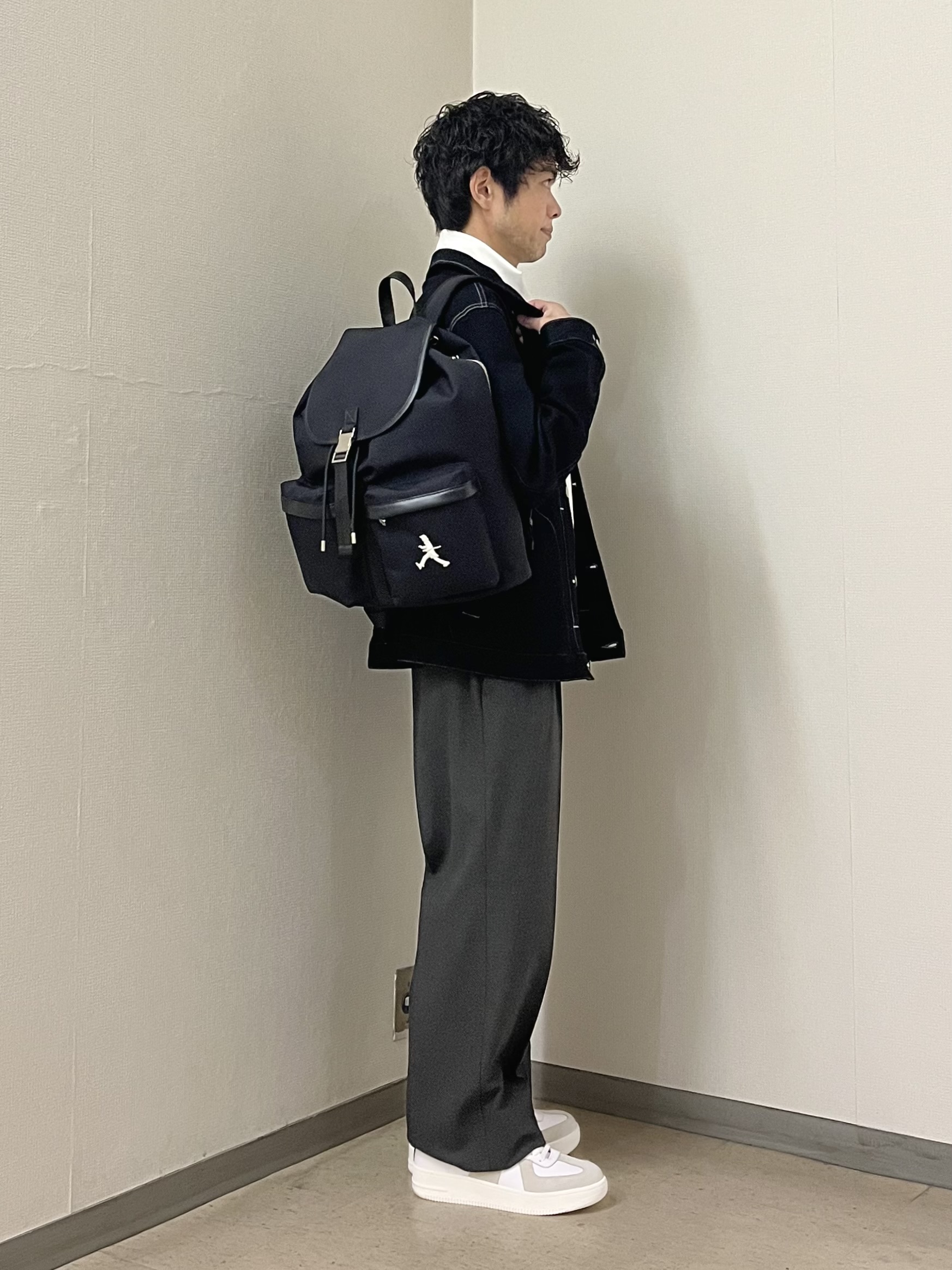 URAさんの「TAKEO KIKUCHI｜【BOWLER HAT LABEL】ブラックデニムGジャン」を使ったコーディネート