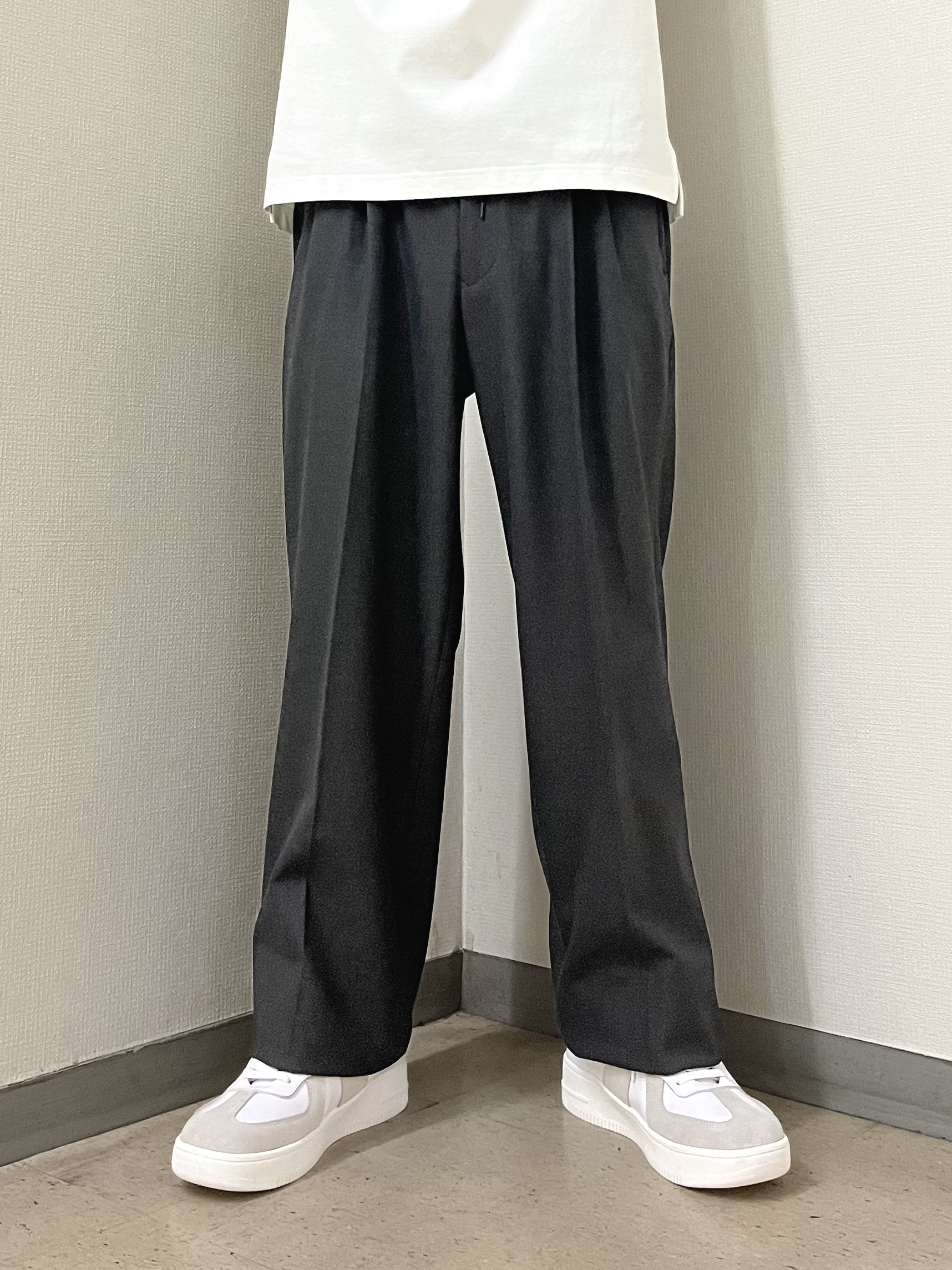 URAさんの「TAKEO KIKUCHI｜【BOWLER HAT LABEL】ブラックデニムGジャン」を使ったコーディネート