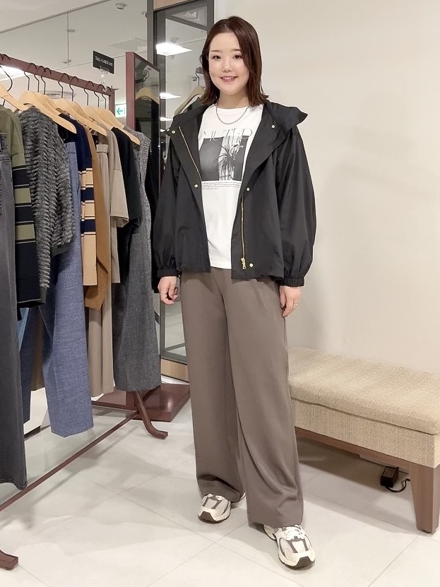 YUIさんの「UNTITLED｜【撥水/秋羽織り/2way】タフタマウンテンパーカー」を使ったコーディネート