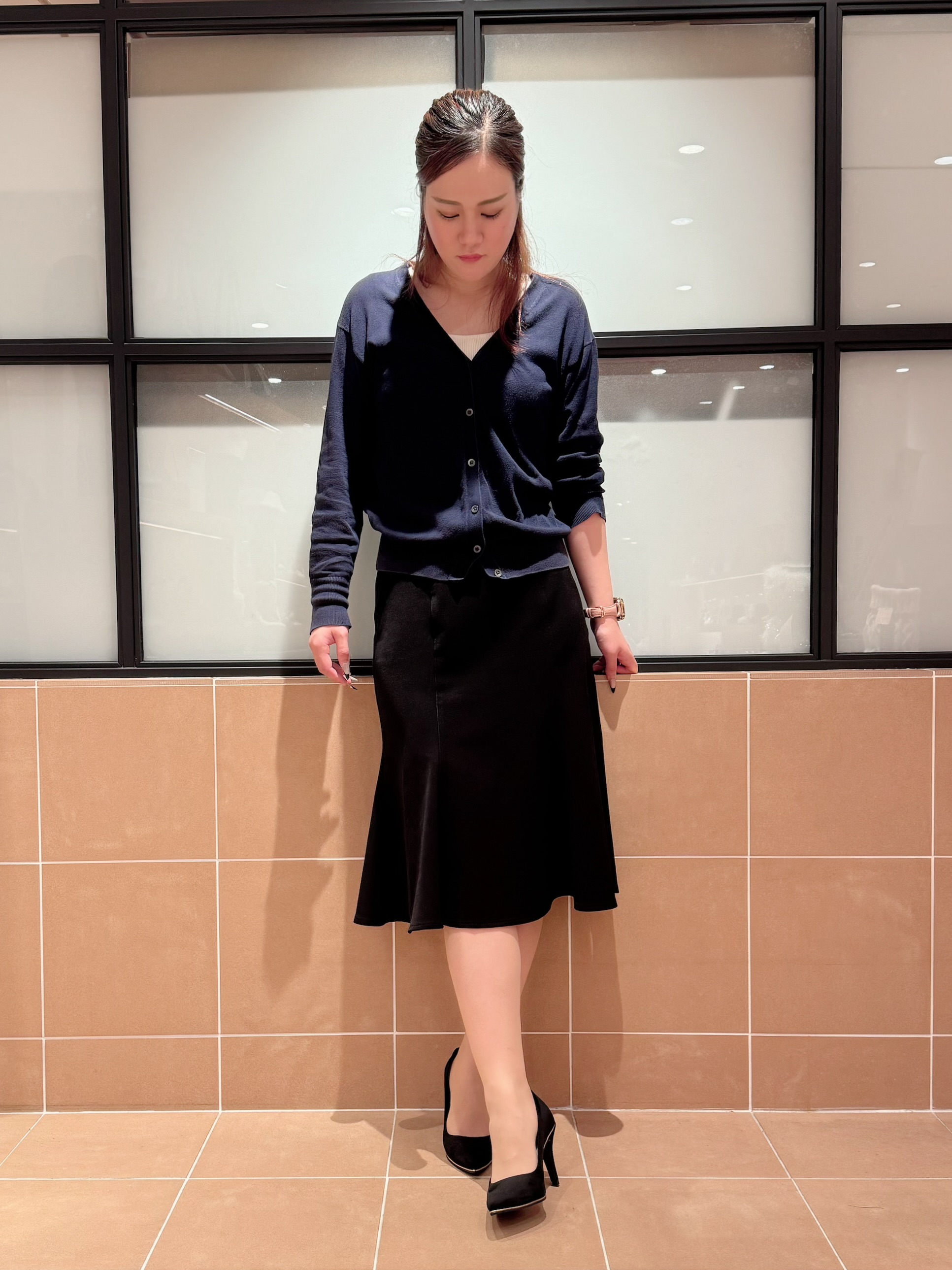 すみれさんの「ESPERANZA｜【レイン対応/12時間パンプス】約8.5cm　歩きやすくて疲れにくい」を使ったコーディネート