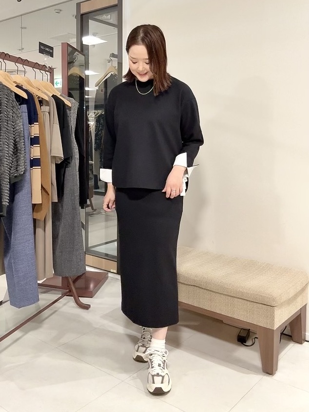 YUIさんの「UNTITLED｜【セットアップ可/スウェットライク】袖口シャツドッキングプルオーバー」を使ったコーディネート