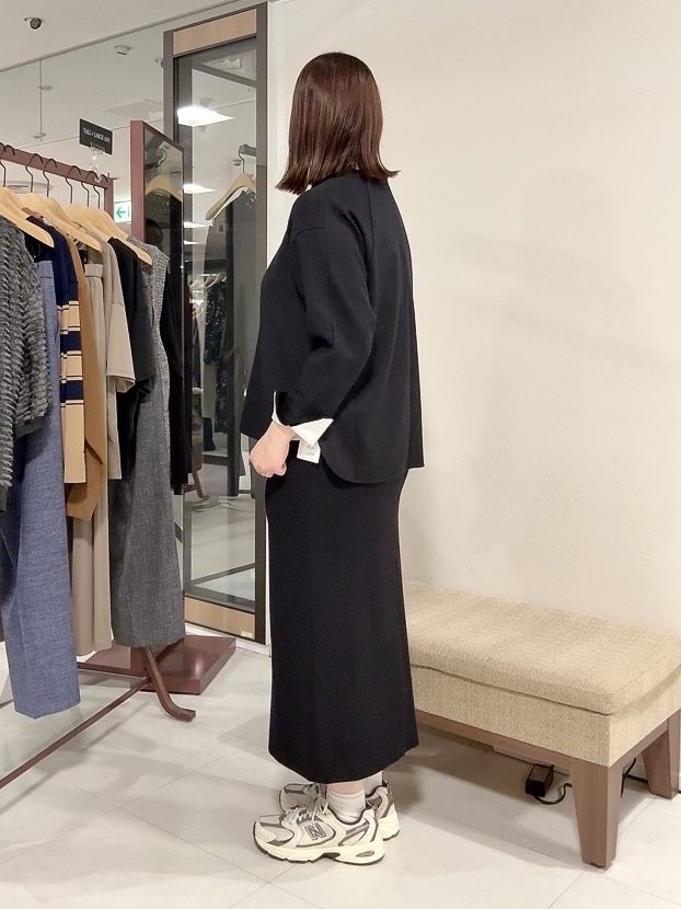 YUIさんの「UNTITLED｜【セットアップ可/スウェットライク】袖口シャツドッキングプルオーバー」を使ったコーディネート