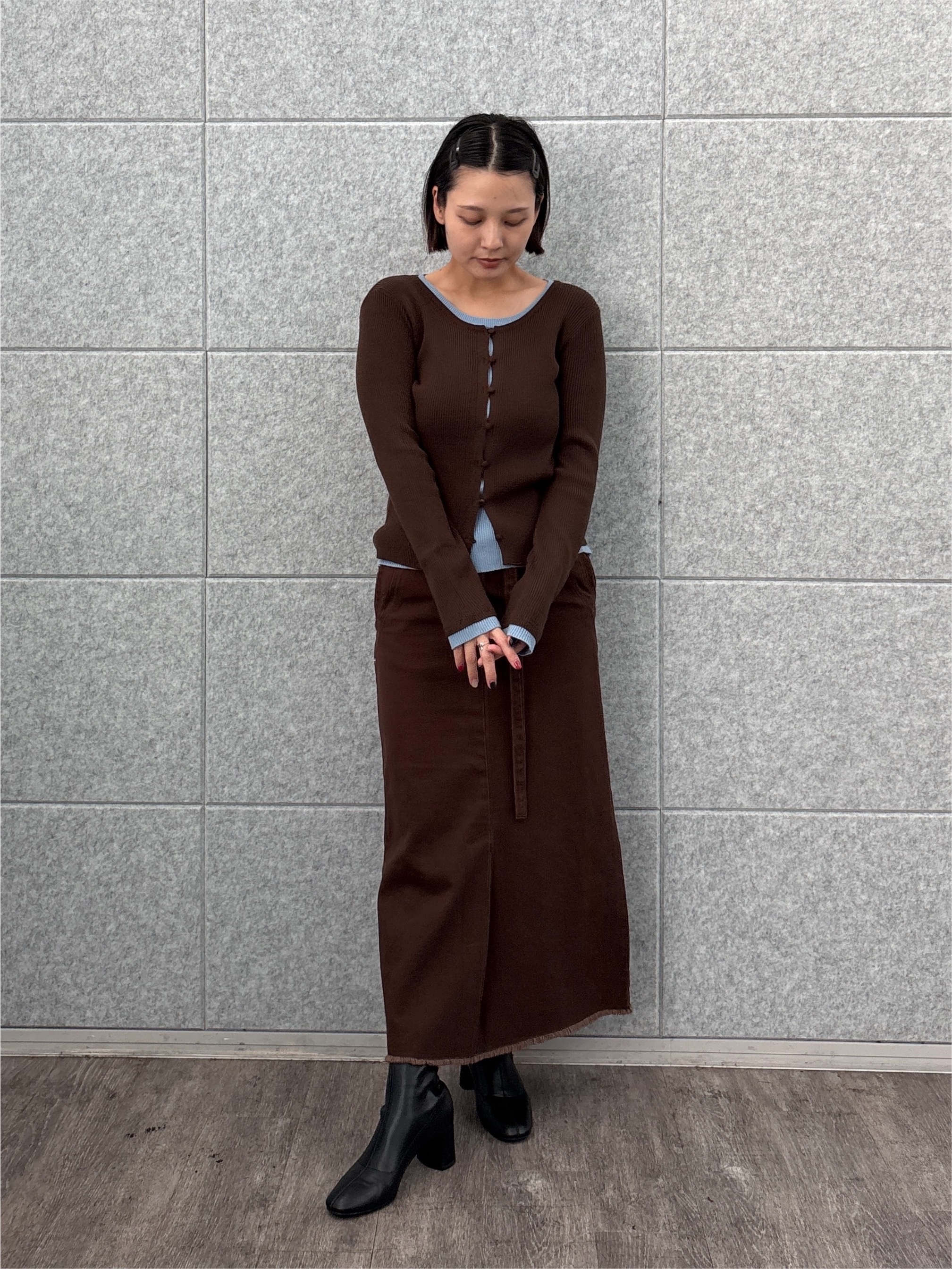 ayanoさんの「INDIVI｜フェイクレイヤードニットカーディガン」を使ったコーディネート