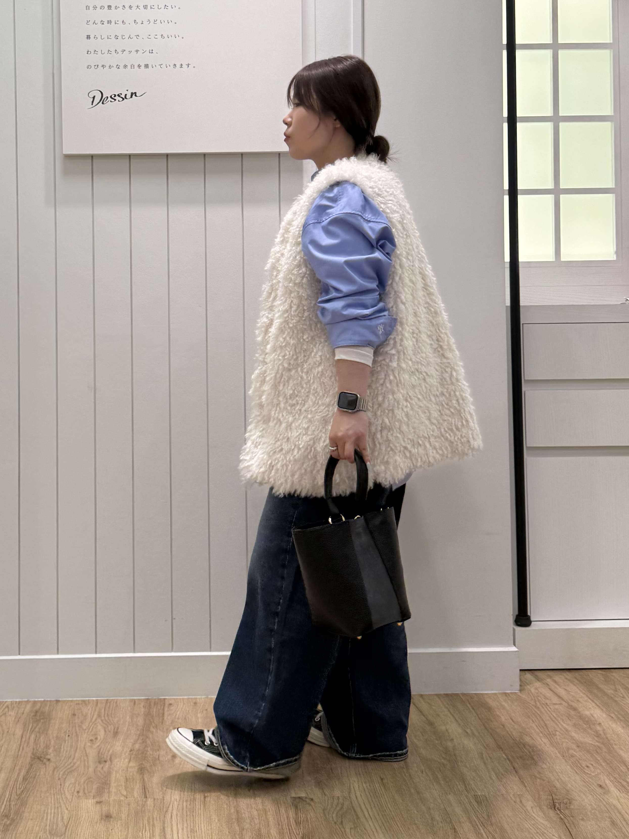 nahoさんの「Dessin｜【洗える/オンオフ着られる】袖裏ワンポイント刺繍 オーバーシャツ」を使ったコーディネート