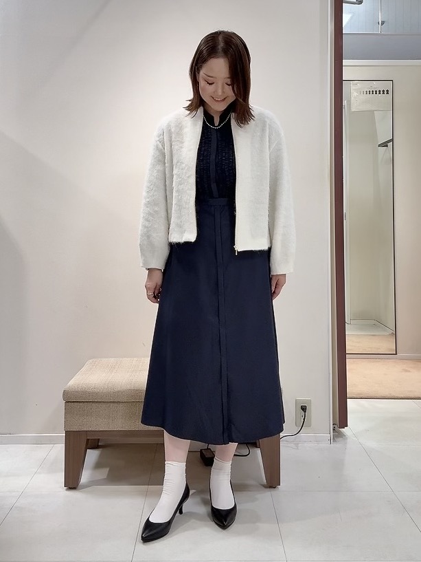 YUIさんの「UNTITLED｜【軽アウター/秋羽織り】シャギージップカーデ」を使ったコーディネート