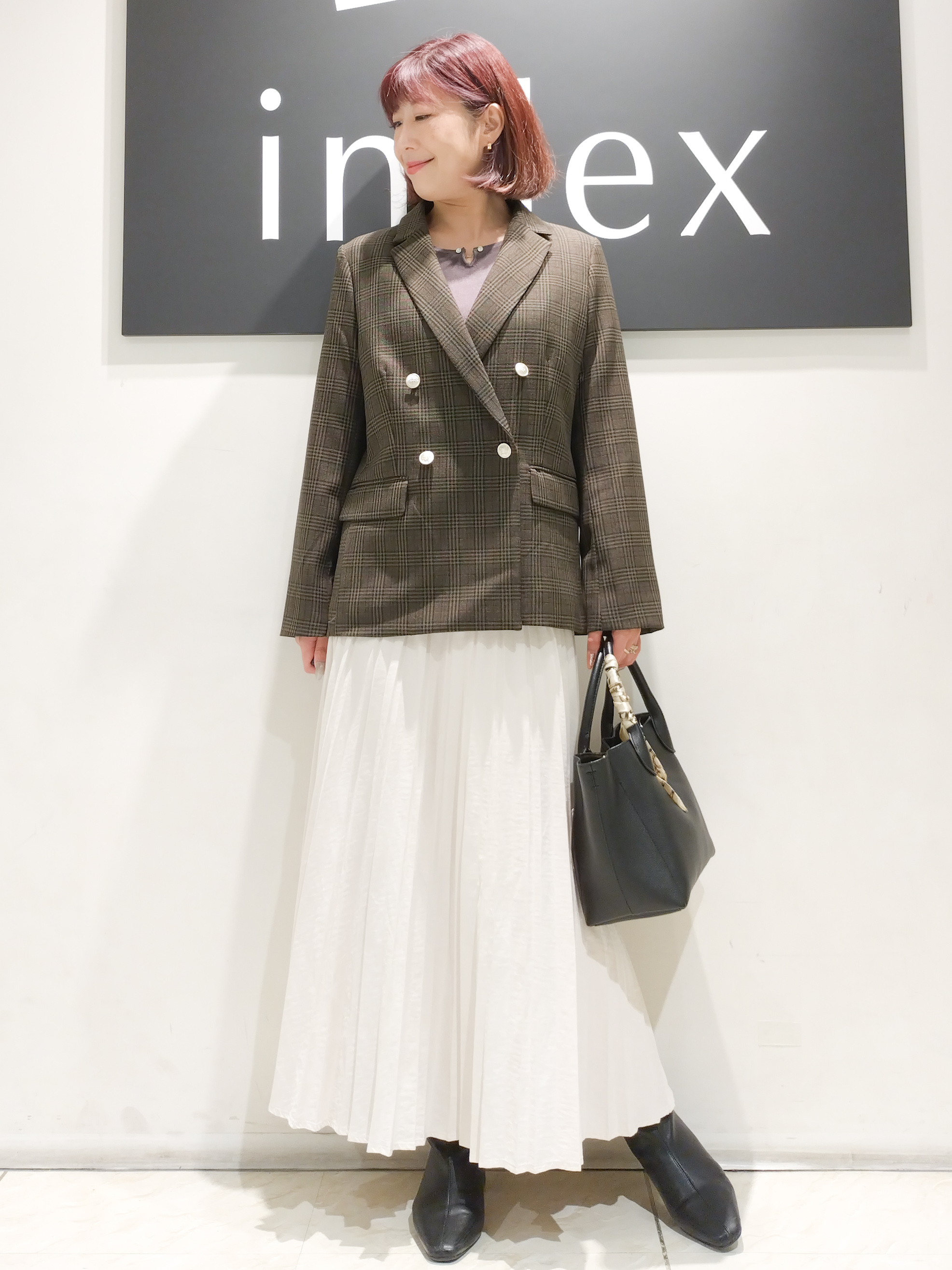 n.さんの「index｜【セットアップ可】ストレッチツイルダブルブレストテーラードジャケット《洗濯機OK／防シワ》」を使ったコーディネート