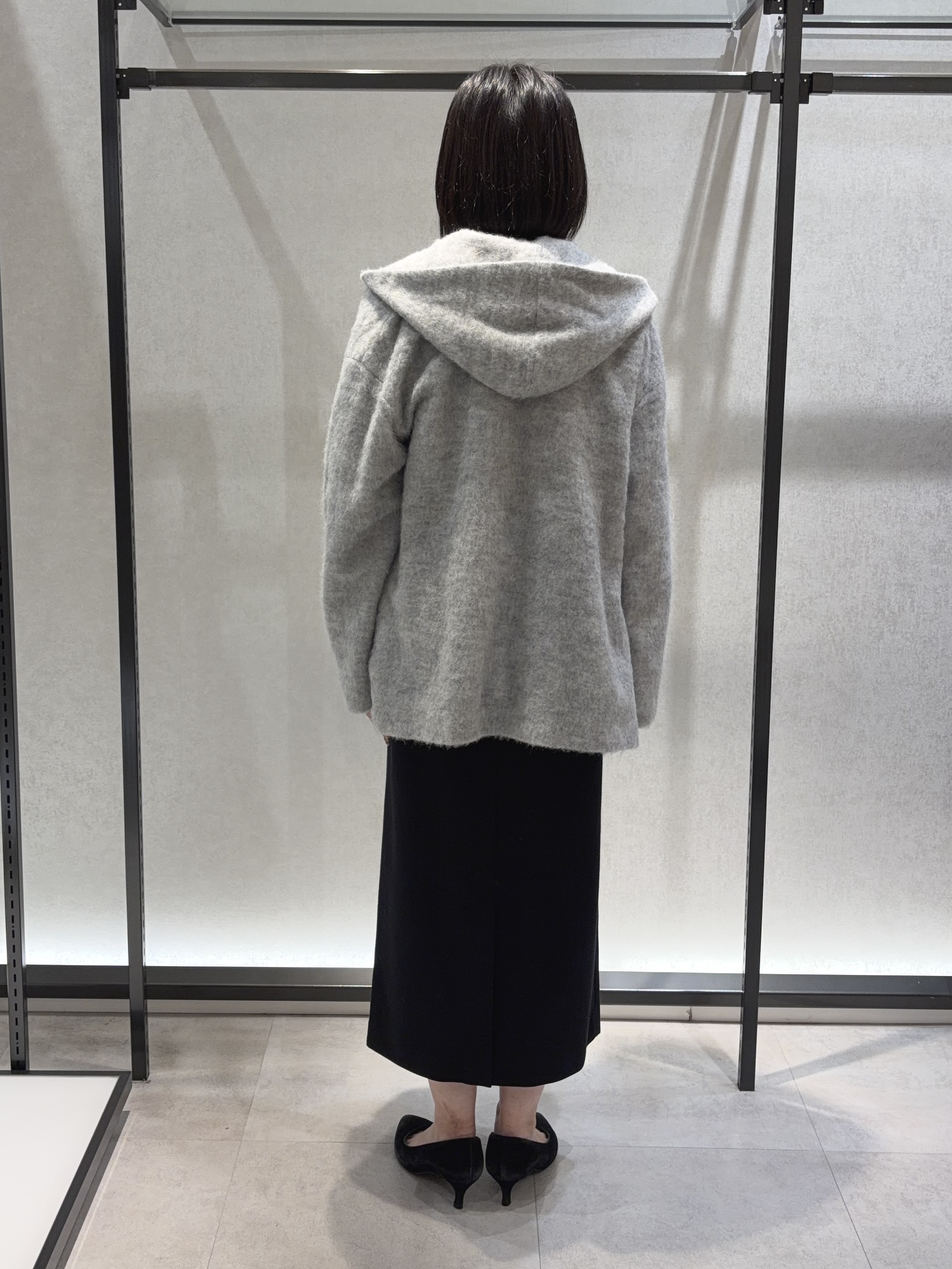 わたなべさんの「UNTITLED｜【軽アウター/秋羽織り】シャギーフーディ―カーディガン」を使ったコーディネート