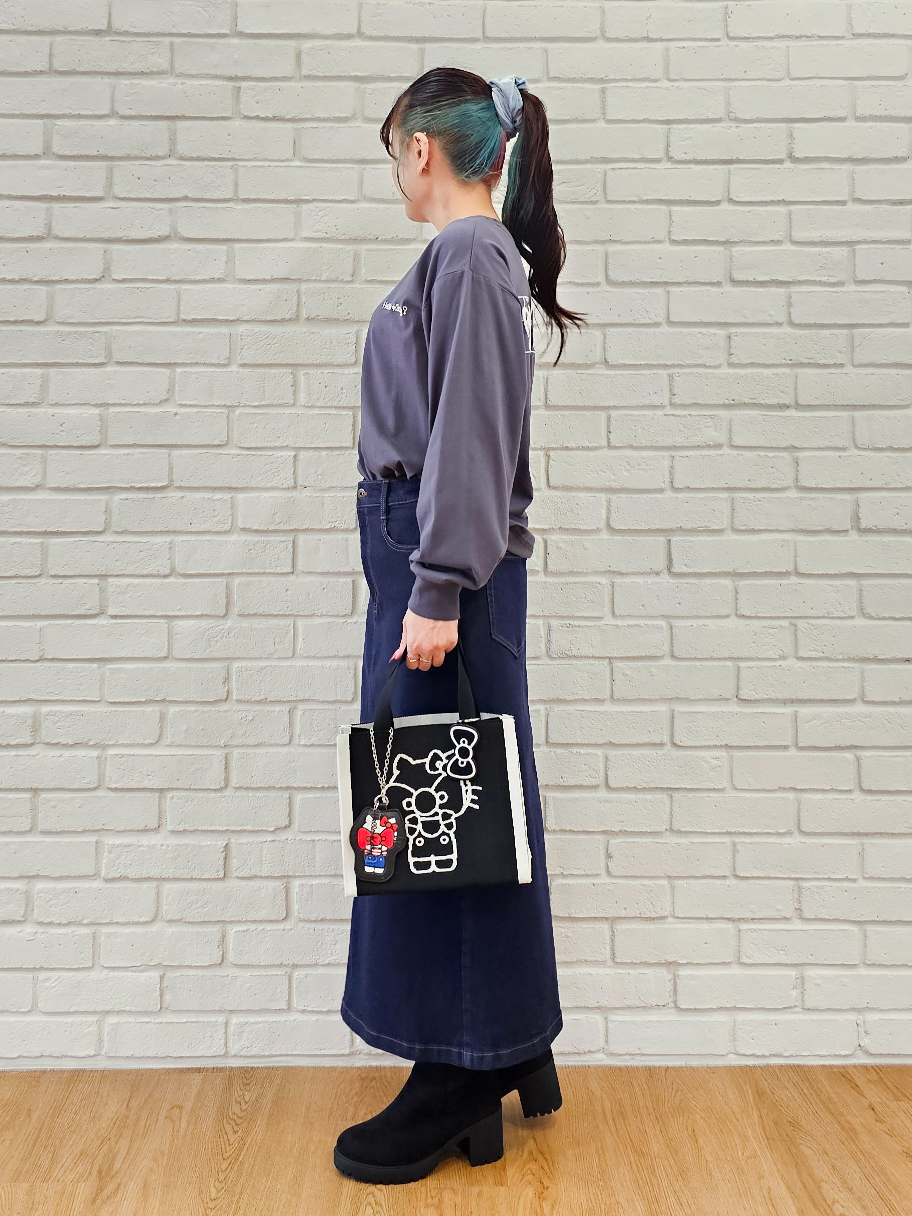 ゆゆさんの「SHOO･LA･RUE｜【HELLO KITTYコラボ】刺繍ロンT」を使ったコーディネート