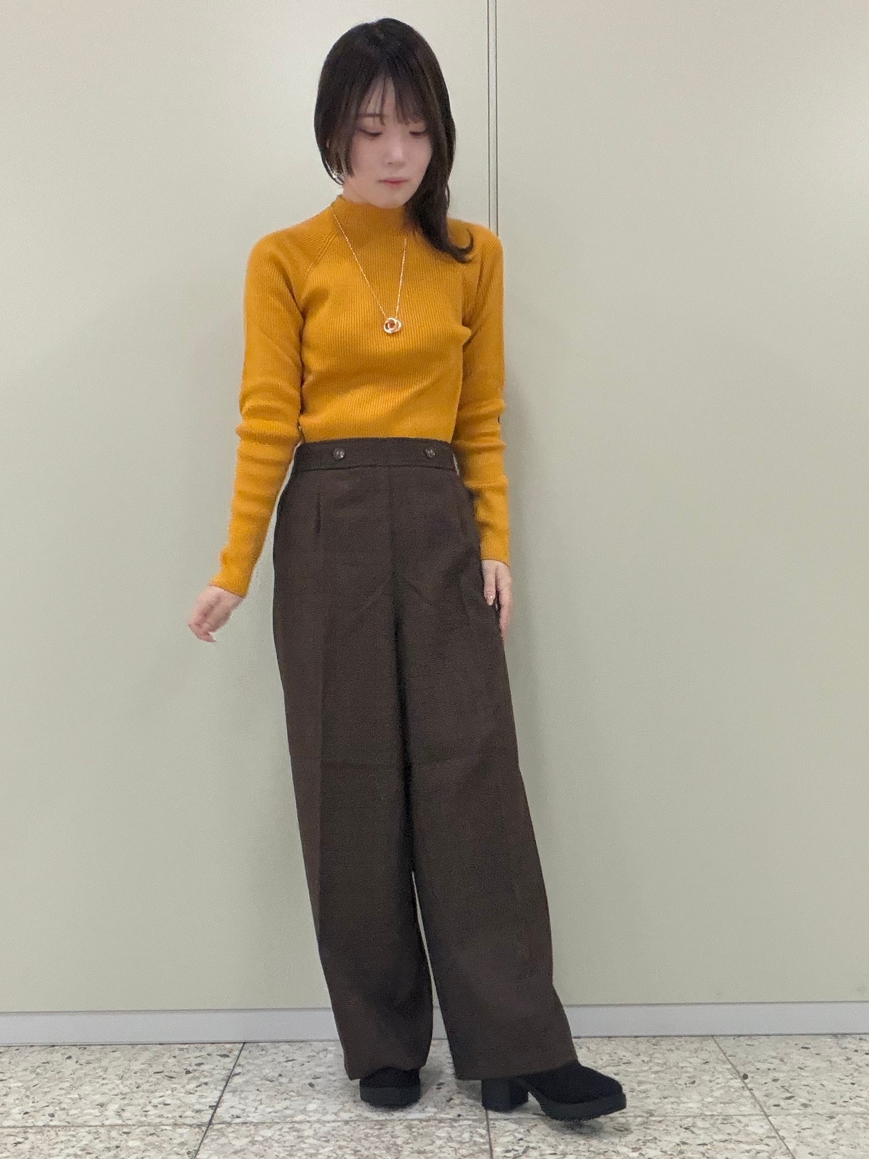 ひよりん⭐️さんの「SHOO･LA･RUE｜【セットアップ可/洗濯後しわになりにくい】ウールフィール ダブルジャケット」を使ったコーディネート