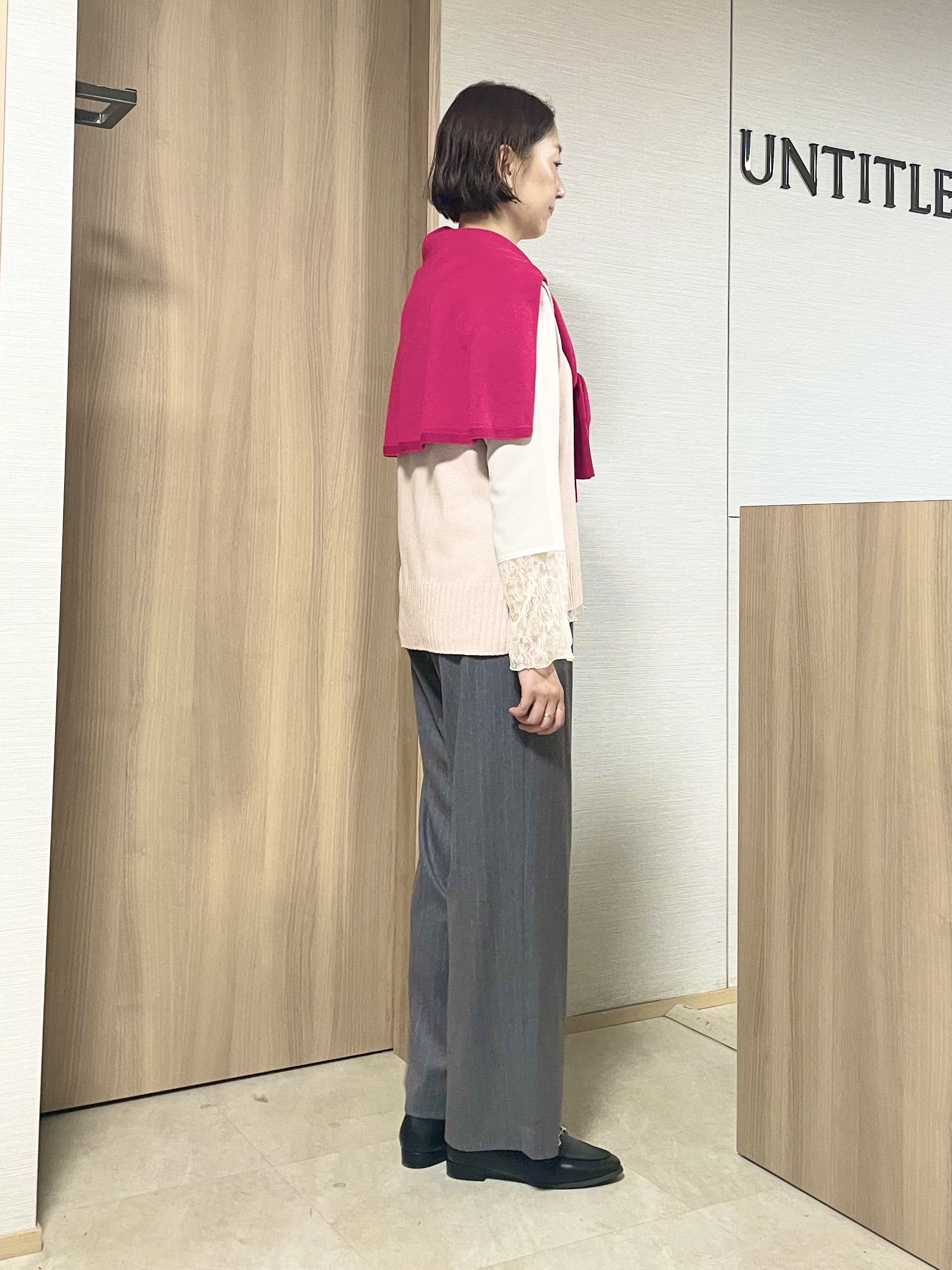 aliceさんの「UNTITLED｜【5色展開/手洗い可】ローシルクウールニットベスト」を使ったコーディネート
