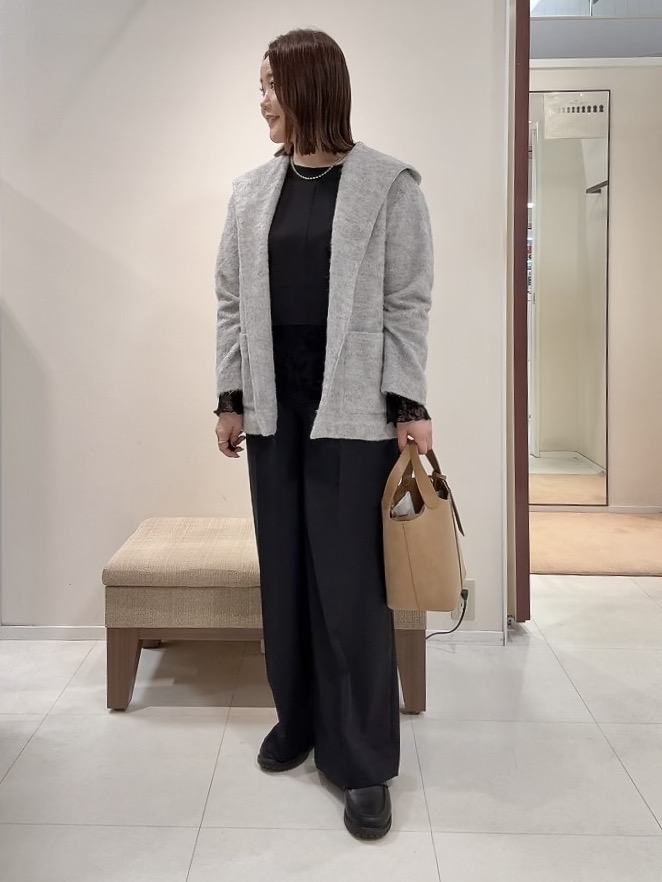 YUIさんの「UNTITLED｜【軽アウター/秋羽織り】シャギーフーディ―カーディガン」を使ったコーディネート