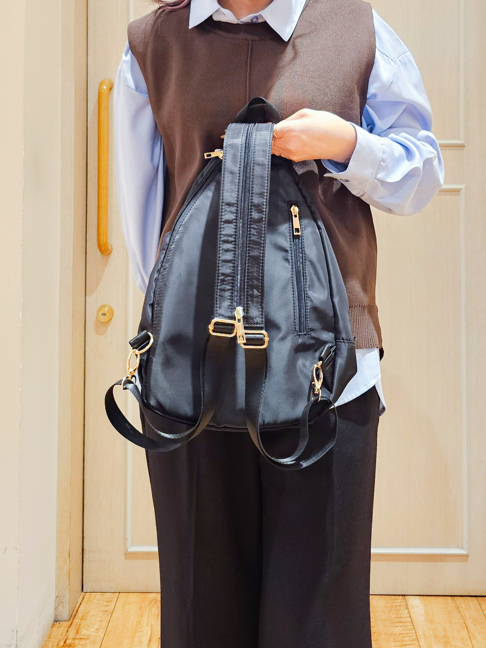 ゆゆさんの「SHOO･LA･RUE｜【2点セット/S-LL】着回し自在 スポンディッシュニットベスト＆フレアシャツ」を使ったコーディネート