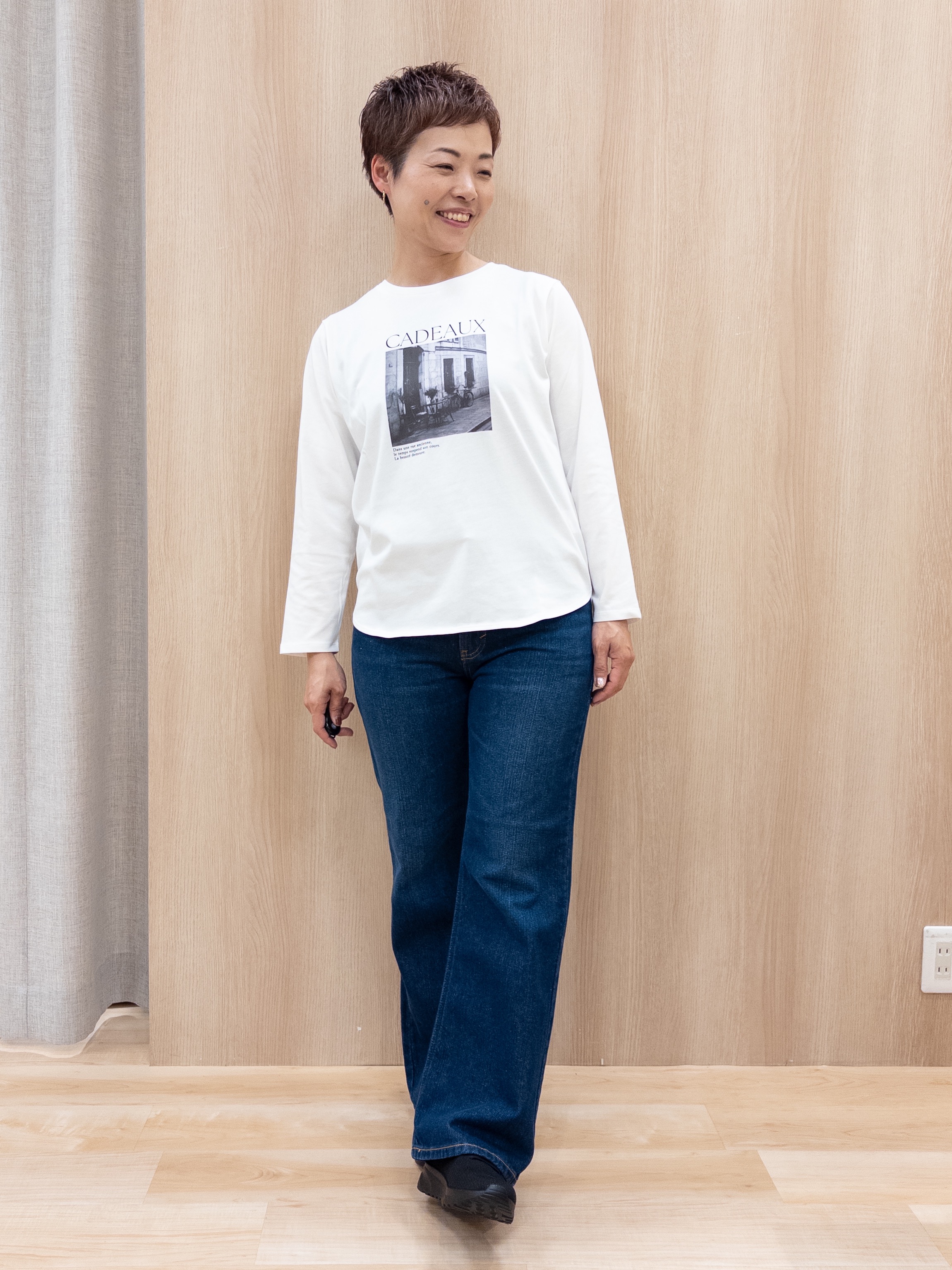 シュウコさんの「grove｜【撥水／シルエット2WAY】ゆったり着られて体型カバー◎ スタンドネック テントラインコート」を使ったコーディネート