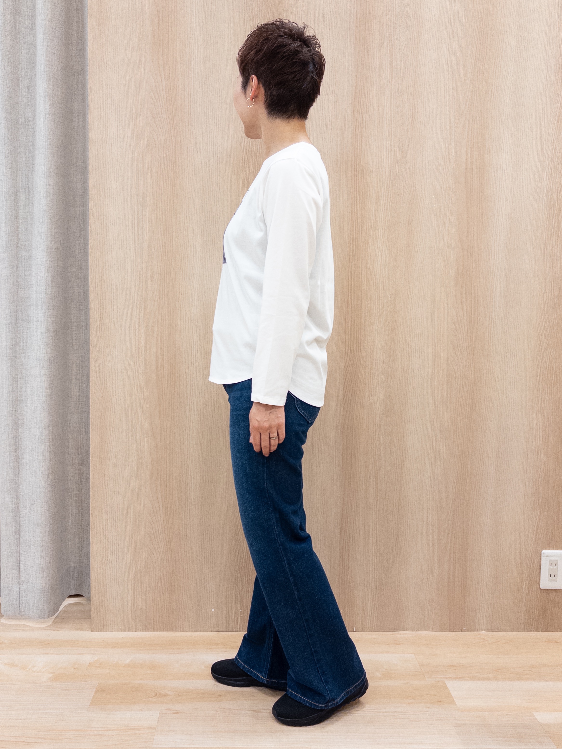 シュウコさんの「grove｜【撥水／シルエット2WAY】ゆったり着られて体型カバー◎ スタンドネック テントラインコート」を使ったコーディネート