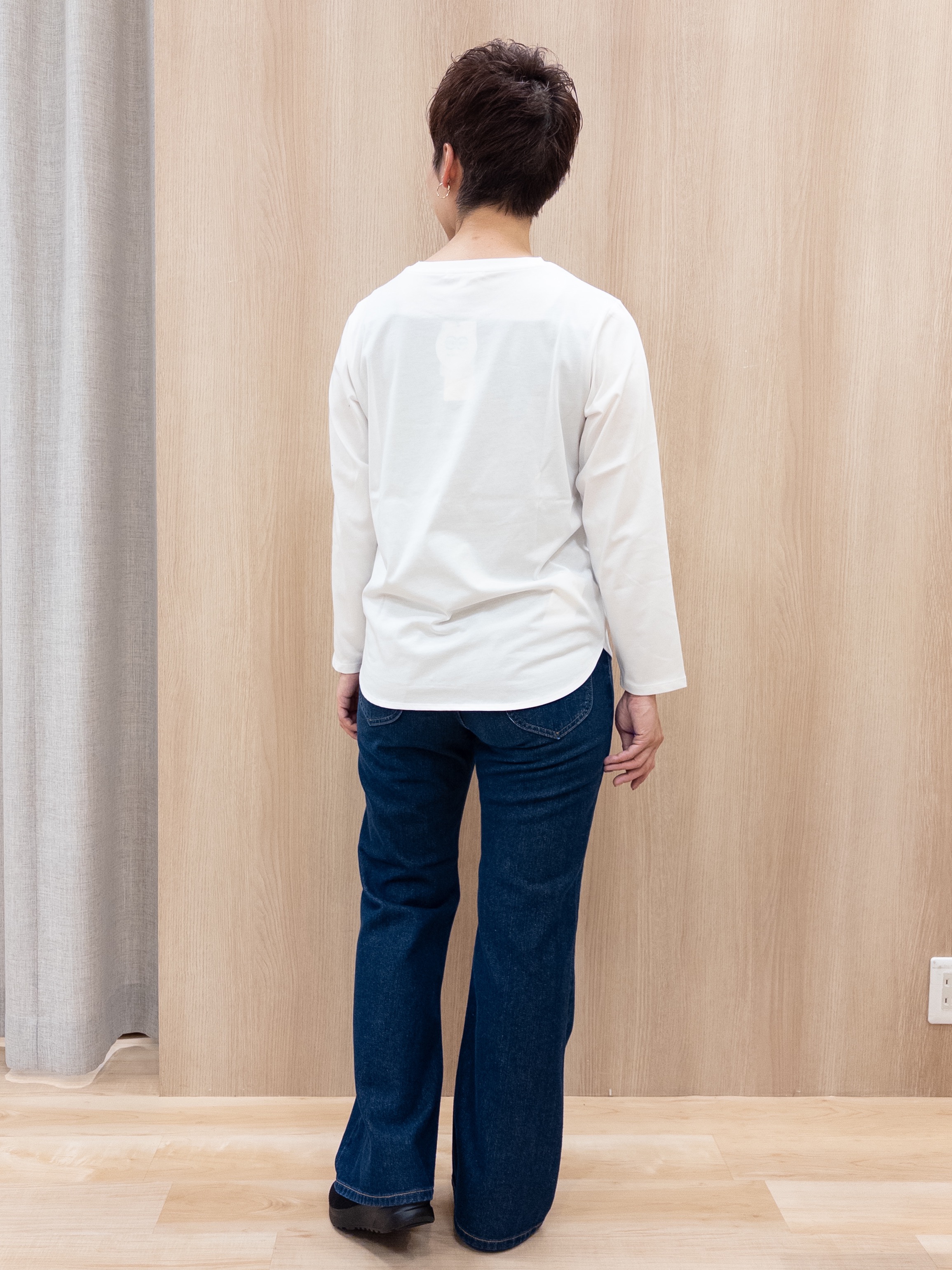 シュウコさんの「grove｜【撥水／シルエット2WAY】ゆったり着られて体型カバー◎ スタンドネック テントラインコート」を使ったコーディネート