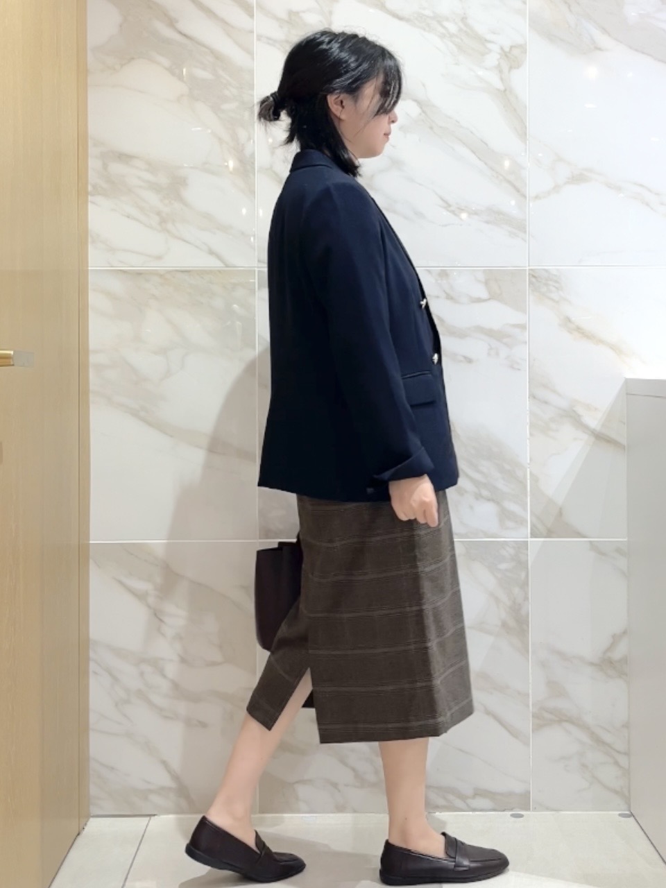しおりさんの「index｜【セットアップ可】ストレッチツイルダブルブレストテーラードジャケット《洗濯機OK／防シワ》」を使ったコーディネート