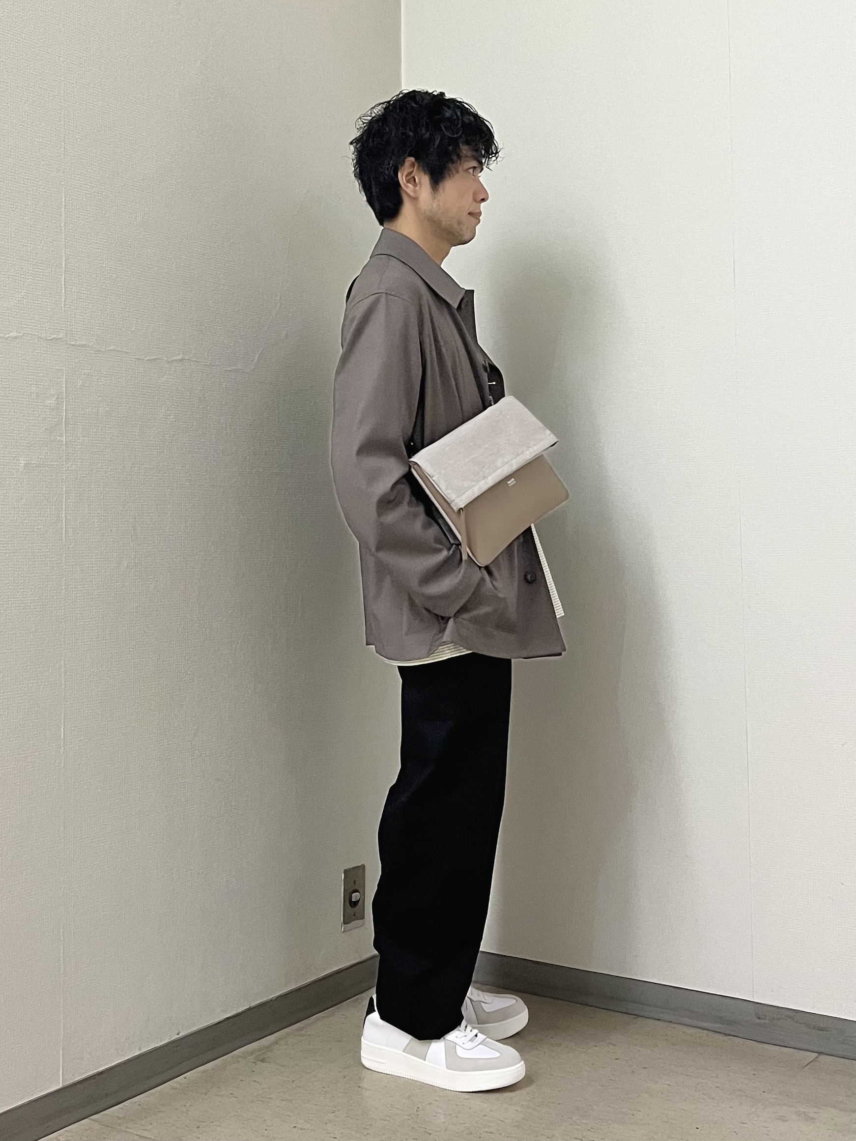 URAさんの「TAKEO KIKUCHI｜ストレッチカバーオールジャケット」を使ったコーディネート