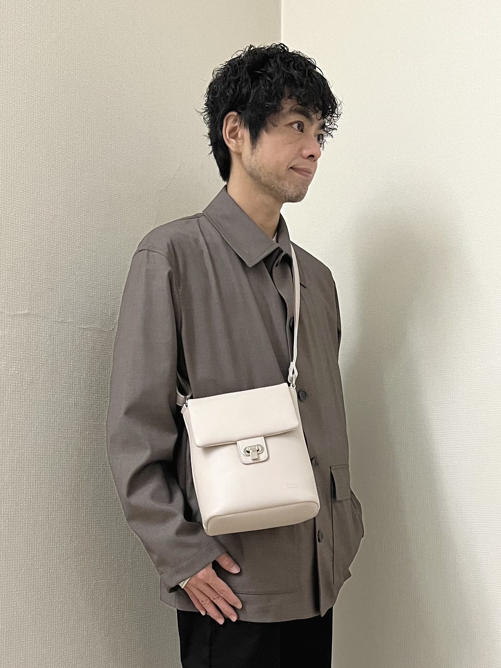 URAさんの「TAKEO KIKUCHI｜ストレッチカバーオールジャケット」を使ったコーディネート