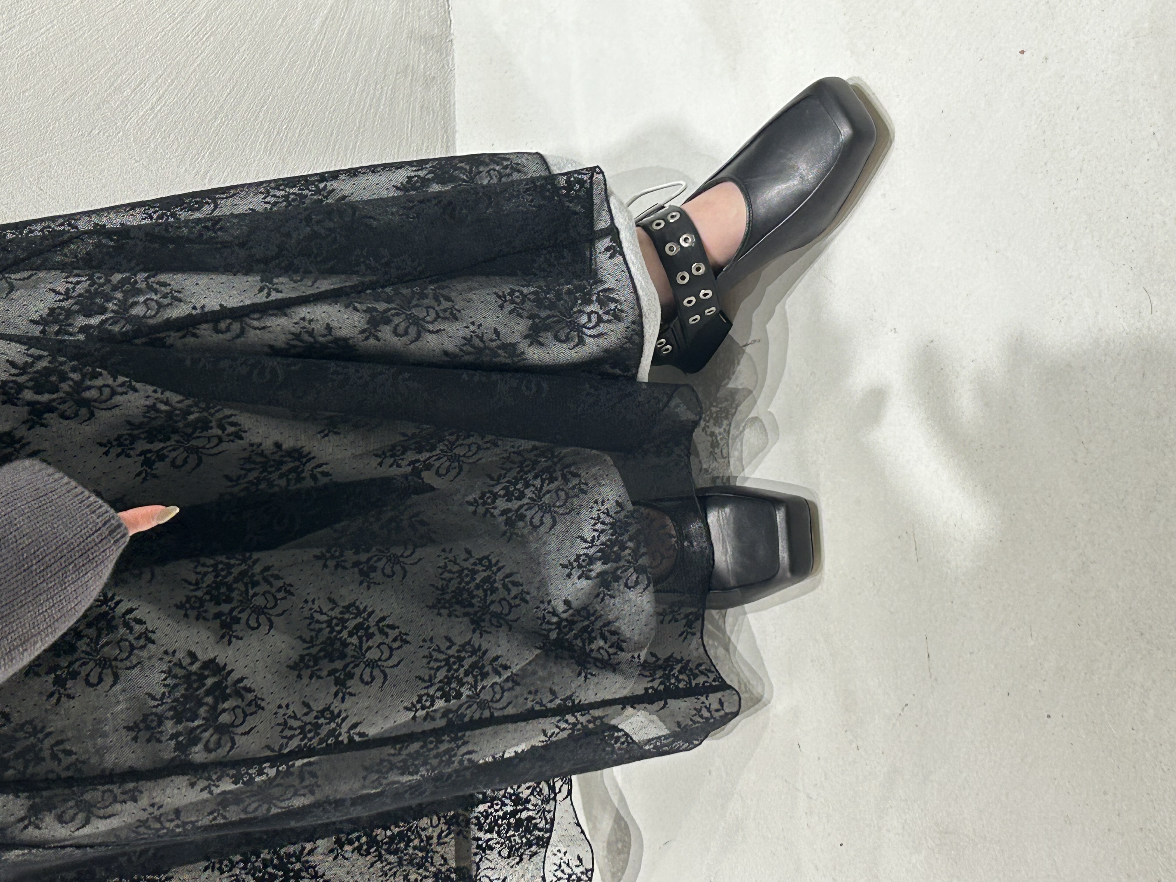 miniさんの「CODE A｜UKI UKI＊CODE A｜veil lace dress」を使ったコーディネート