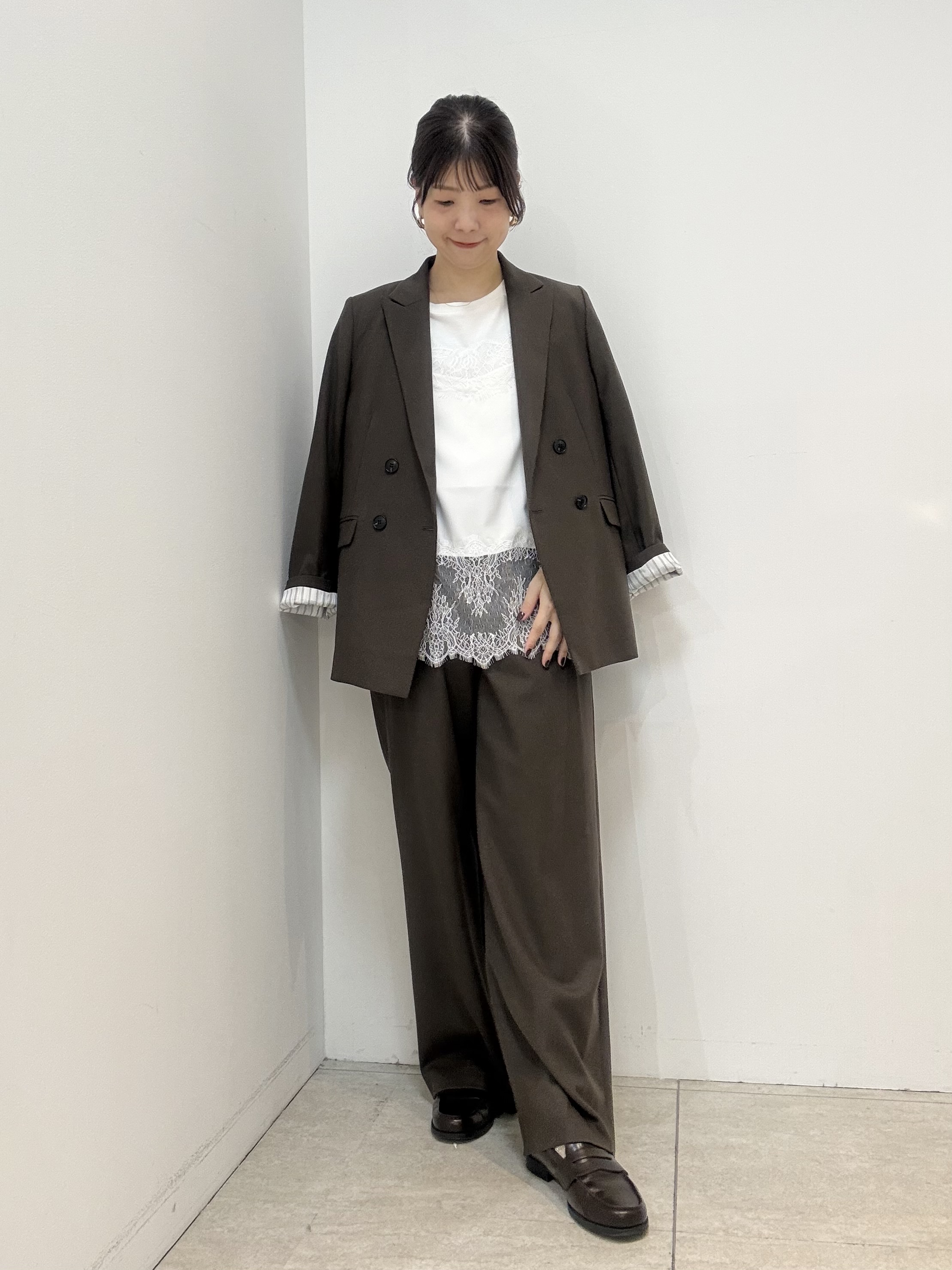 かなえさんの「UNTITLED｜【セットアップ可/秋羽織り】ウールダブルジャケット」を使ったコーディネート