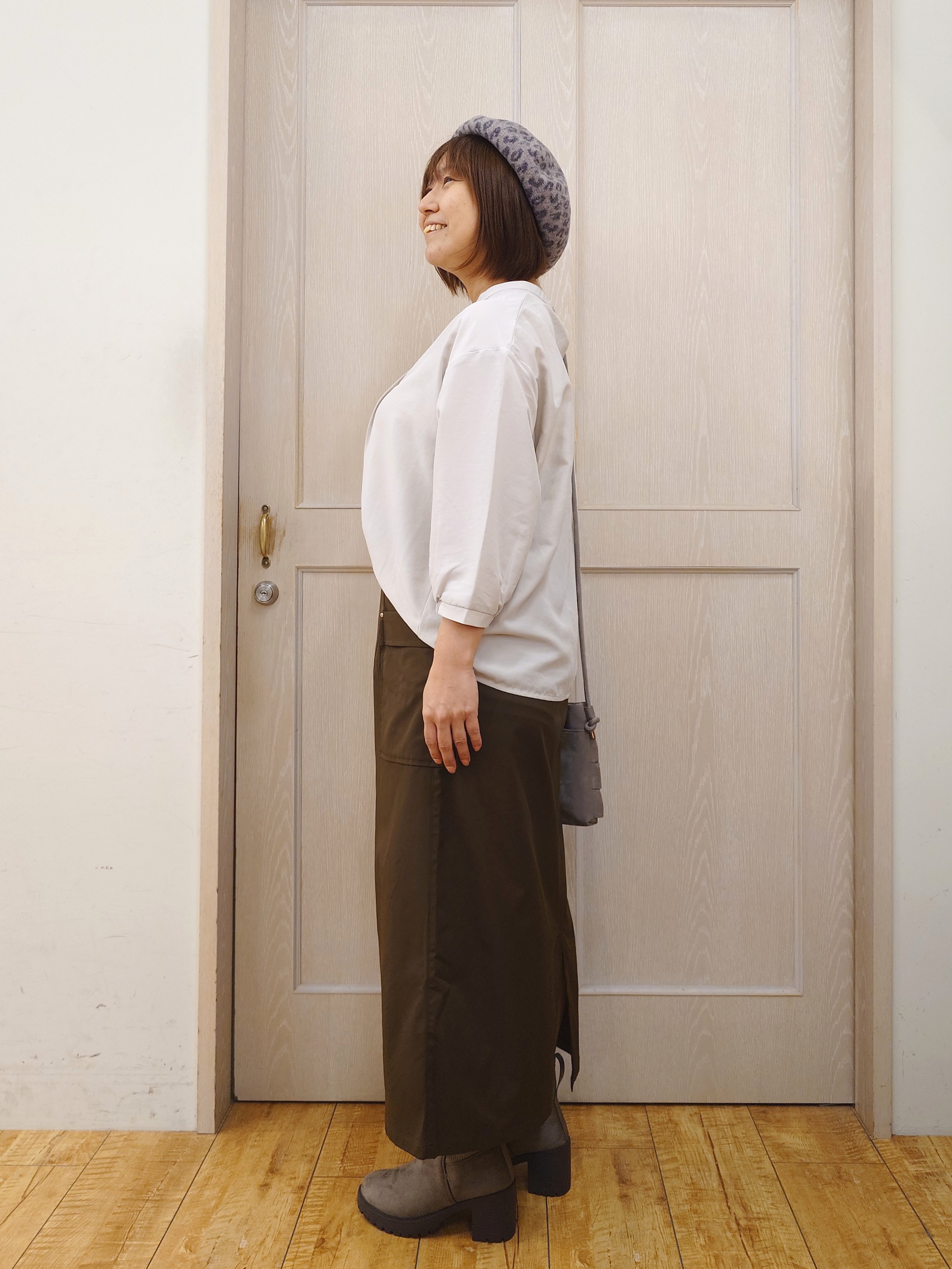 とろろさんの「SHOO･LA･RUE｜【S-LL/洗濯機可】1枚で華やかに フロントレース7分袖ブラウス」を使ったコーディネート