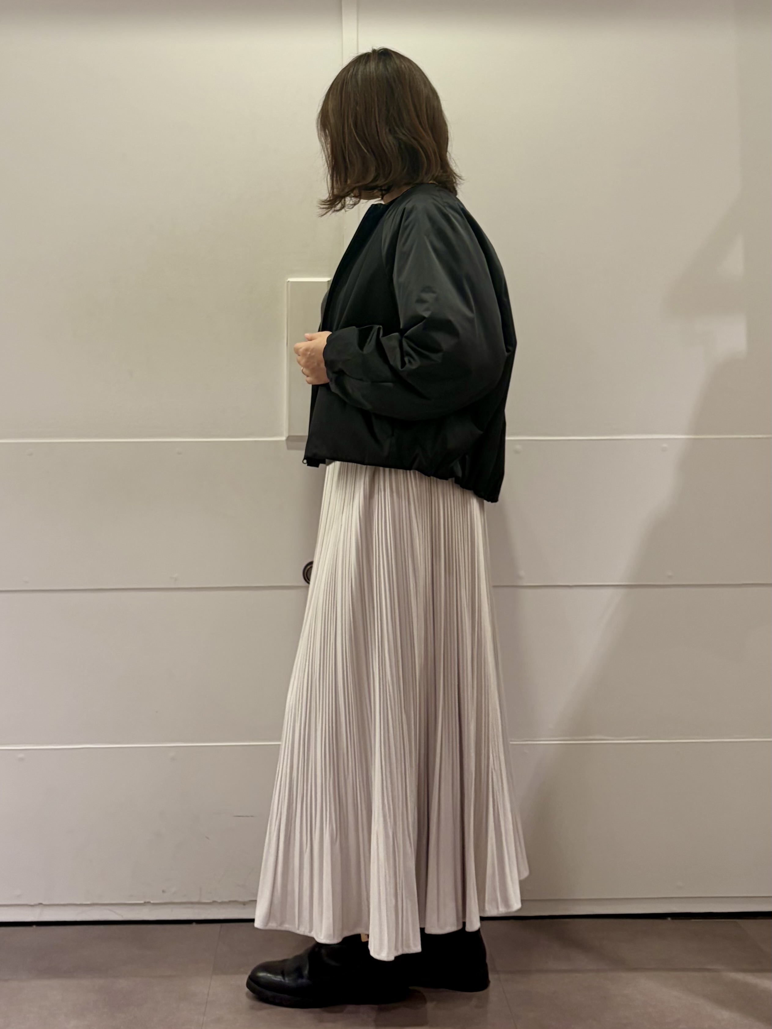TOKOさんの「UNTITLED｜【大人の抜け感/8色展開】ボリュームスリーブニットプルオーバー」を使ったコーディネート