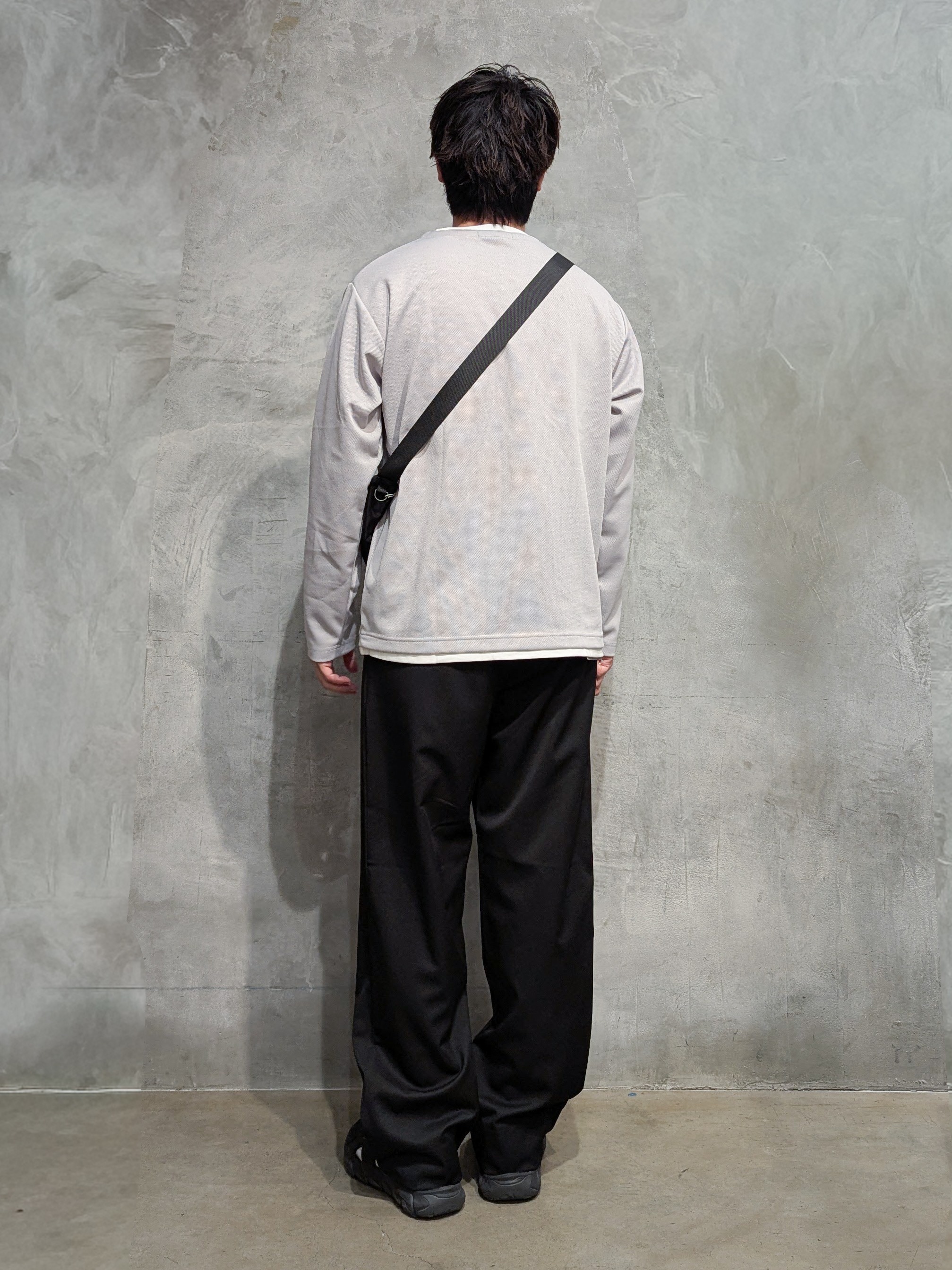 daiさんの「THE SHOP TK｜【洗濯機OK】カノコキーネック レイヤード長袖Tシャツ」を使ったコーディネート
