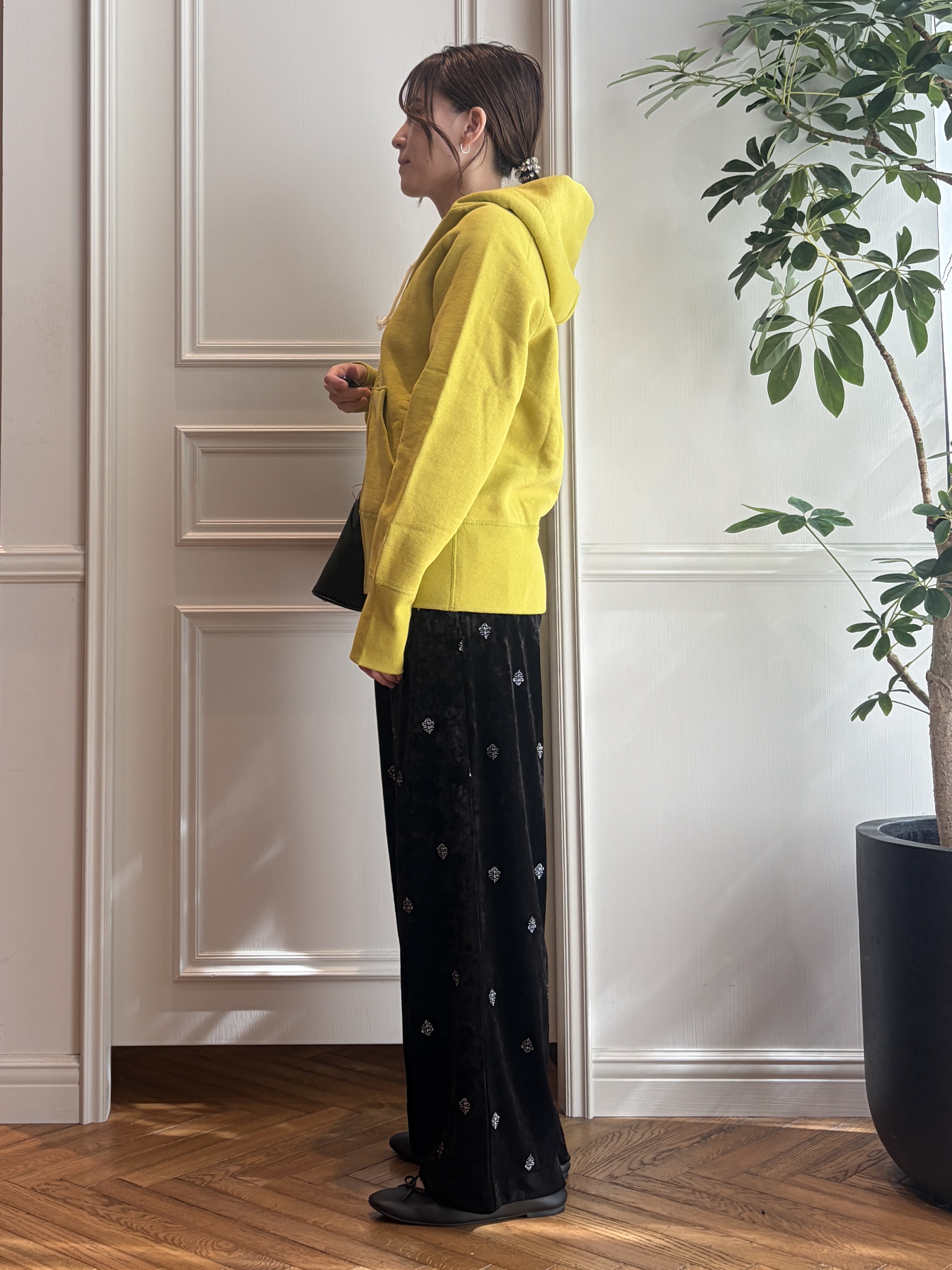nakaoさんの「DRESSTERIOR｜◆mica della valle（ミカデラヴァッレ）Katia ハンドバッグ」を使ったコーディネート