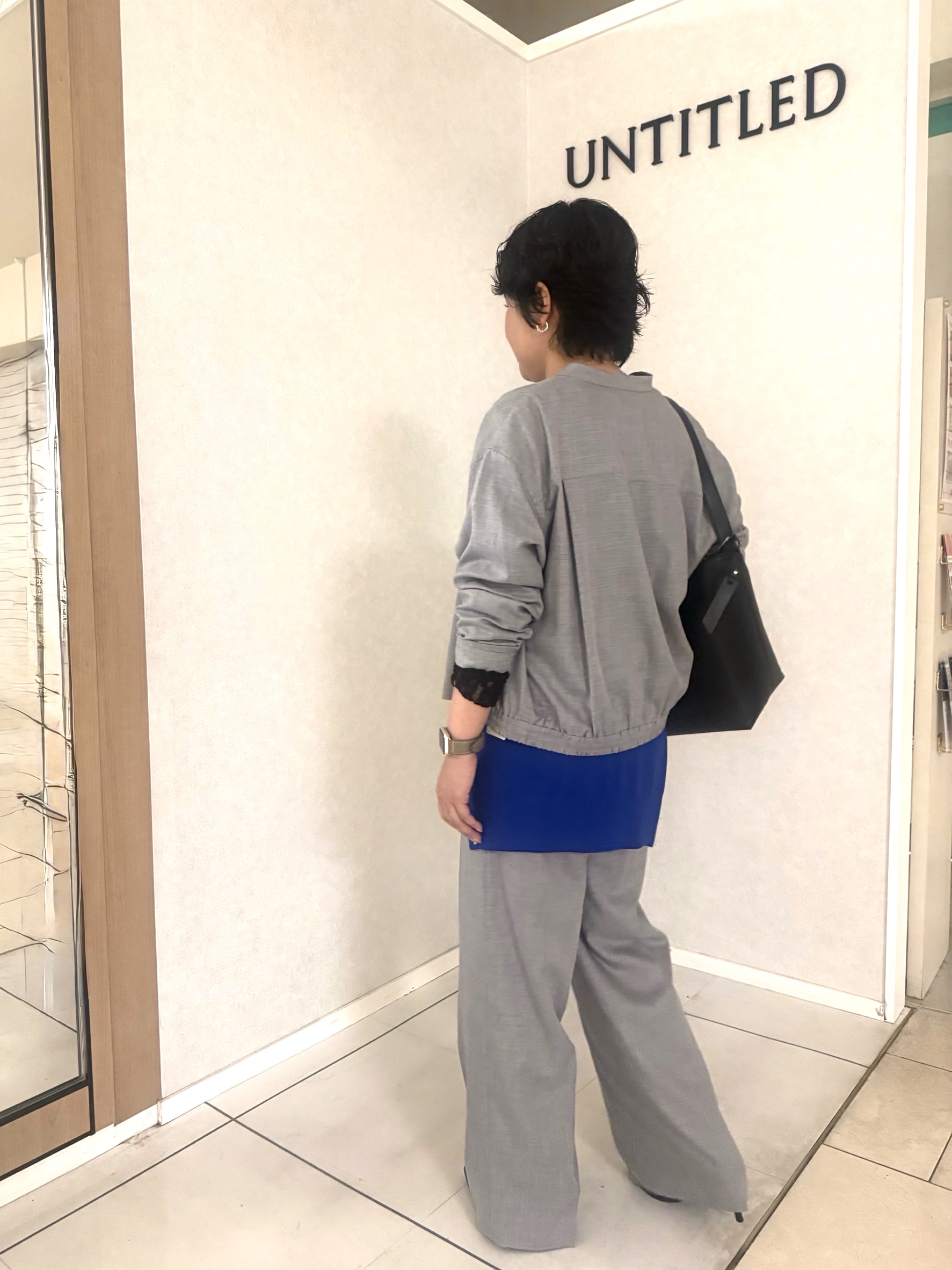 かなこさんの「UNTITLED｜【セットアップ可/秋羽織り】メランジツイルシャツ」を使ったコーディネート