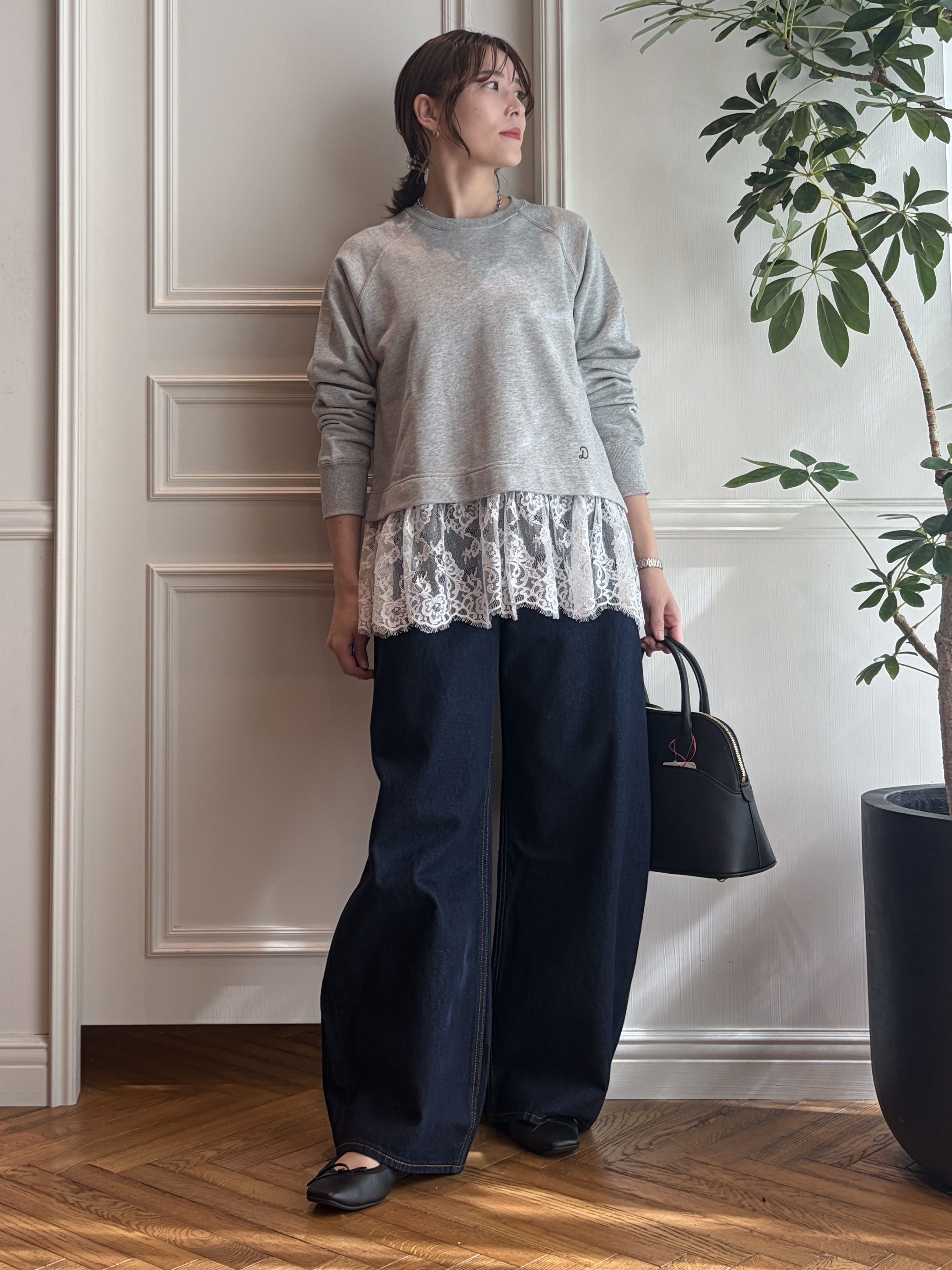 nakaoさんの「DRESSTERIOR｜◆mica della valle（ミカデラヴァッレ）Katia ハンドバッグ」を使ったコーディネート