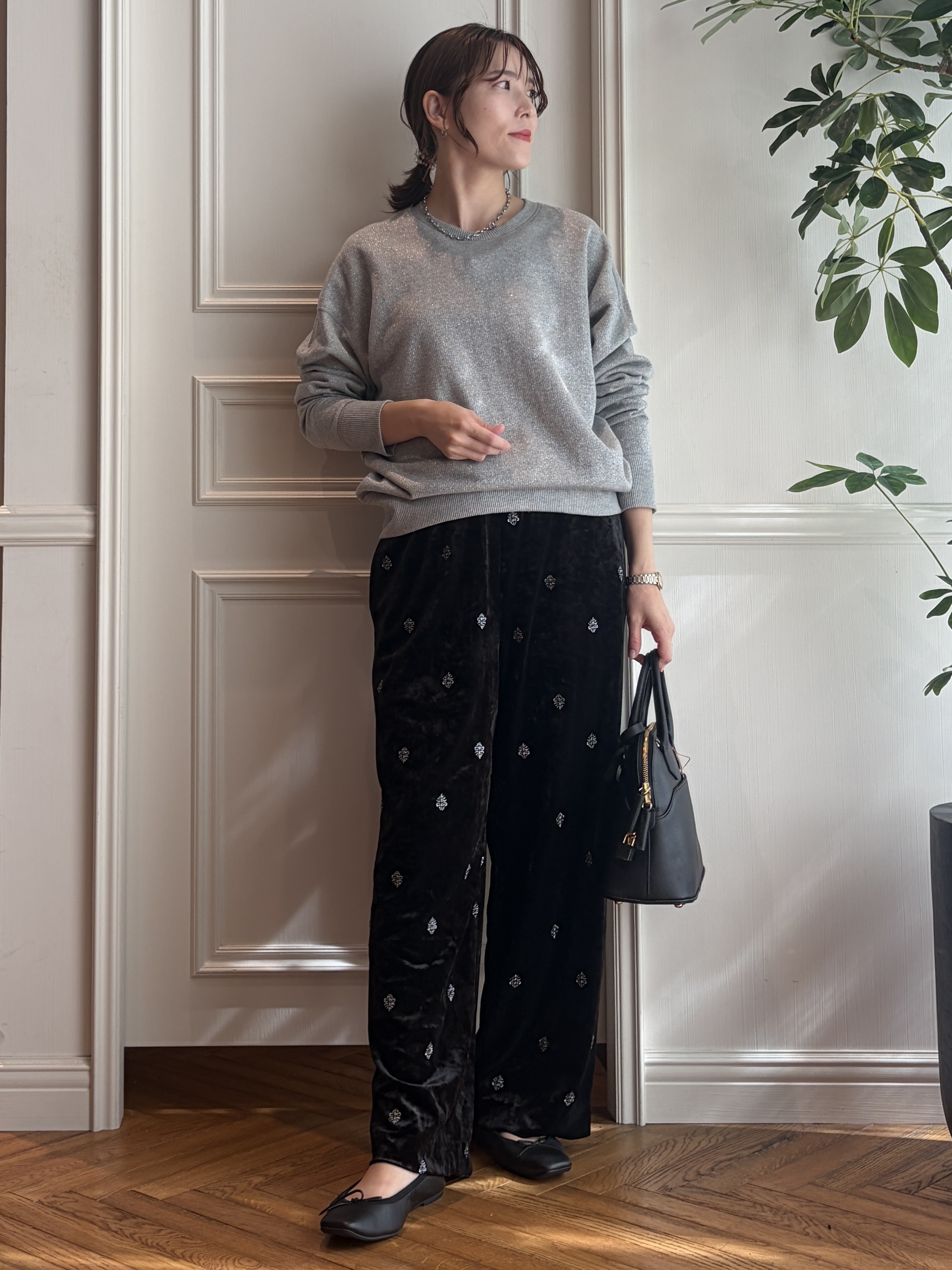 nakaoさんの「DRESSTERIOR｜◆mica della valle（ミカデラヴァッレ）Katia ハンドバッグ」を使ったコーディネート