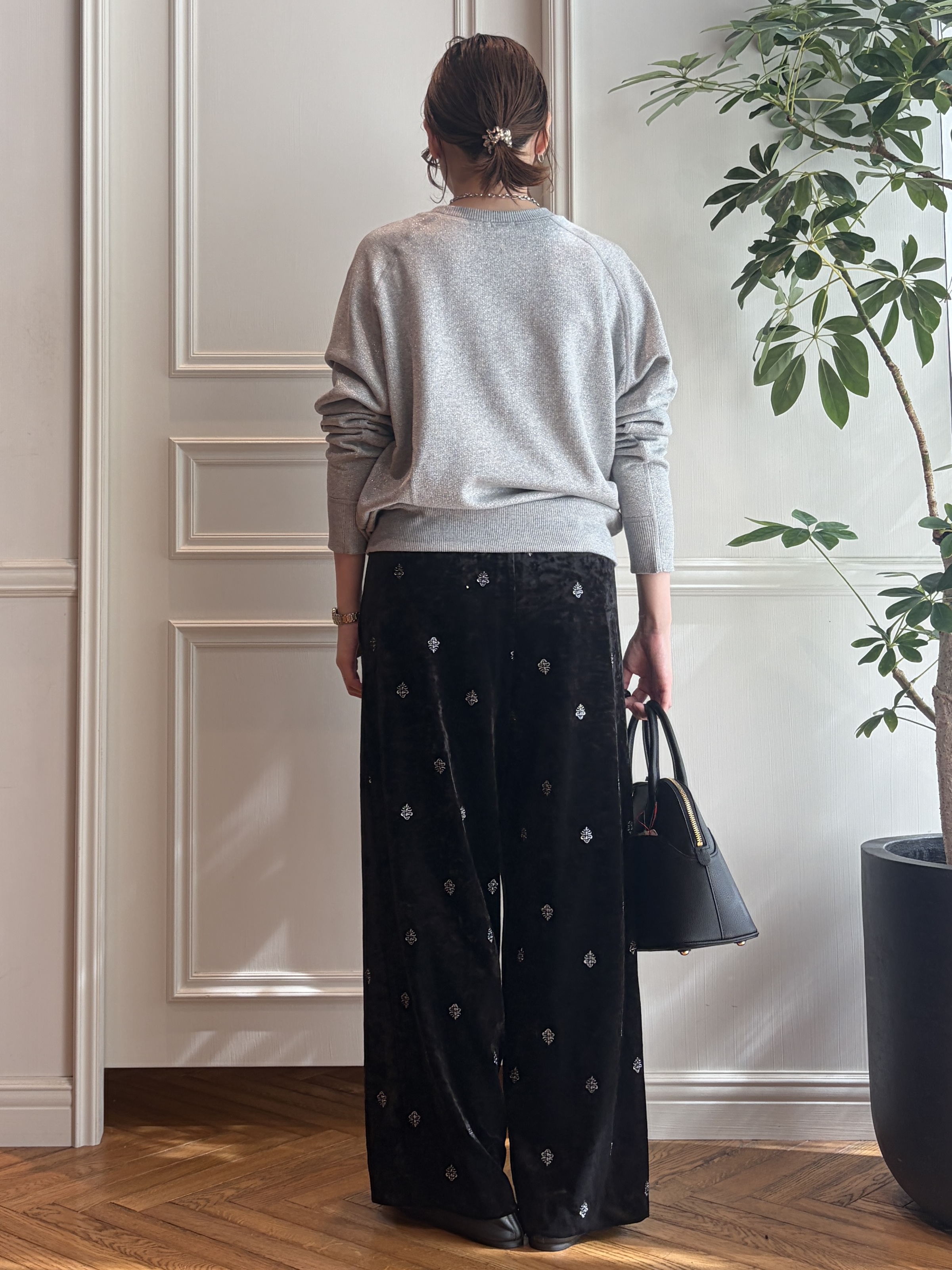 nakaoさんの「DRESSTERIOR｜◆mica della valle（ミカデラヴァッレ）Katia ハンドバッグ」を使ったコーディネート