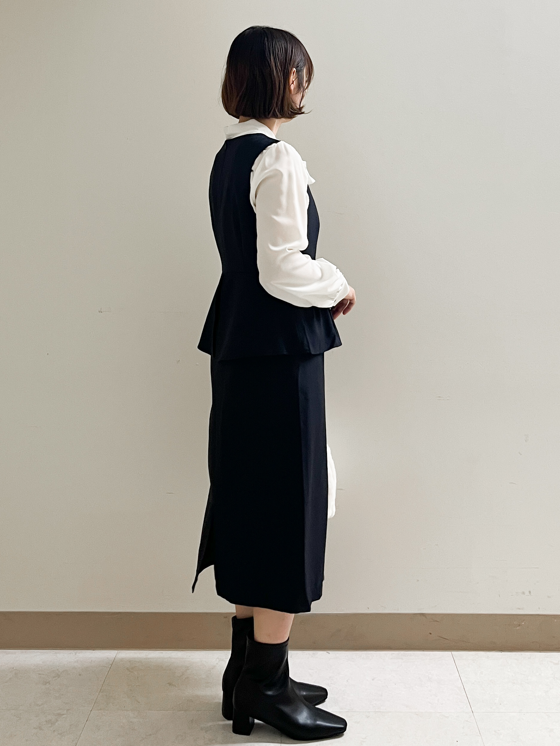 あかねさんの「OPAQUE.CLIP｜【セットアップ対応】ペプラムジャンスカワンピース《洗濯機OK／イージーアイロン／防シワ》」を使ったコーディネート