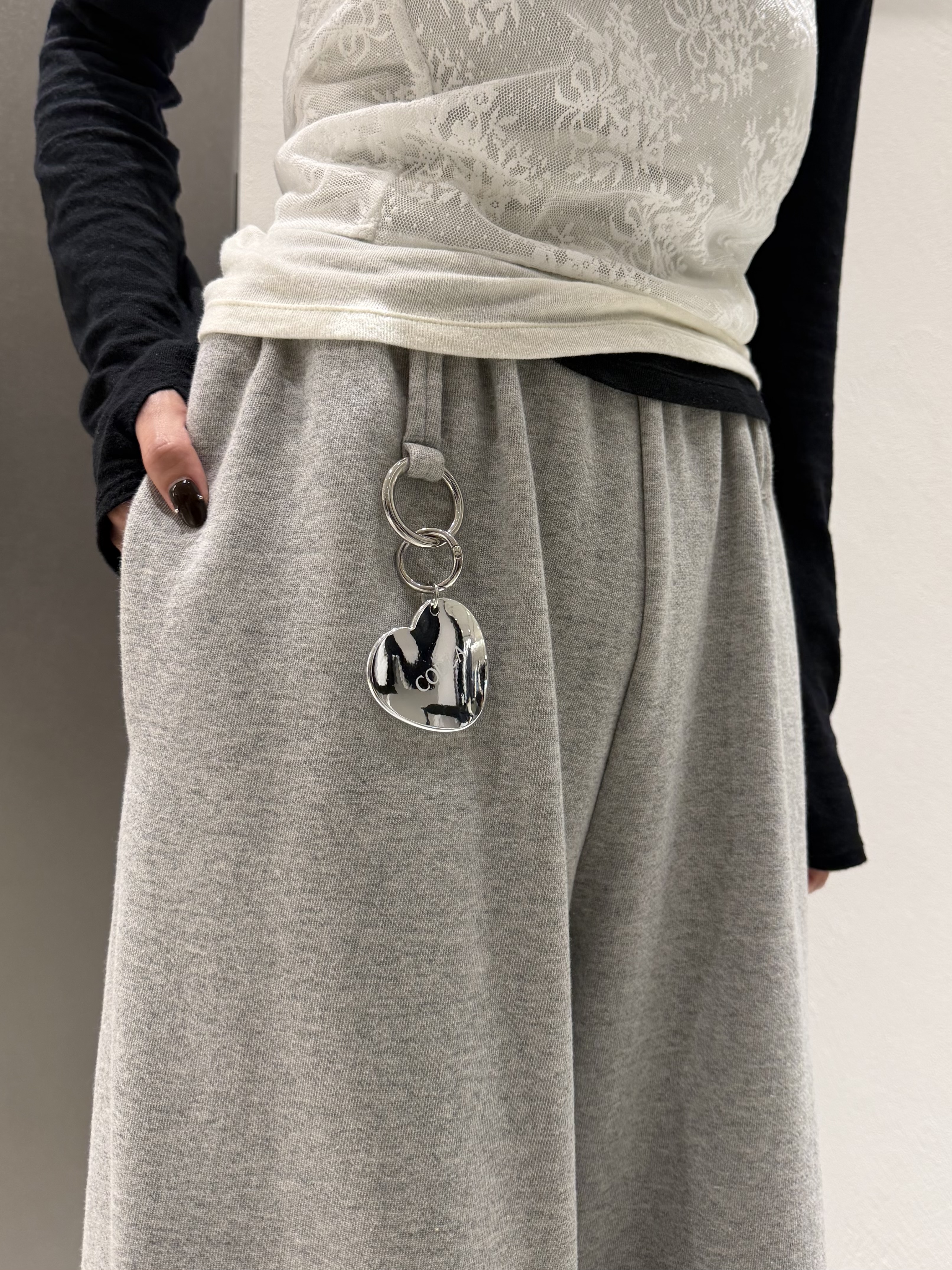 kanamiさんの「CODE A｜UKI UKI＊CODE A｜volume sweat pants」を使ったコーディネート