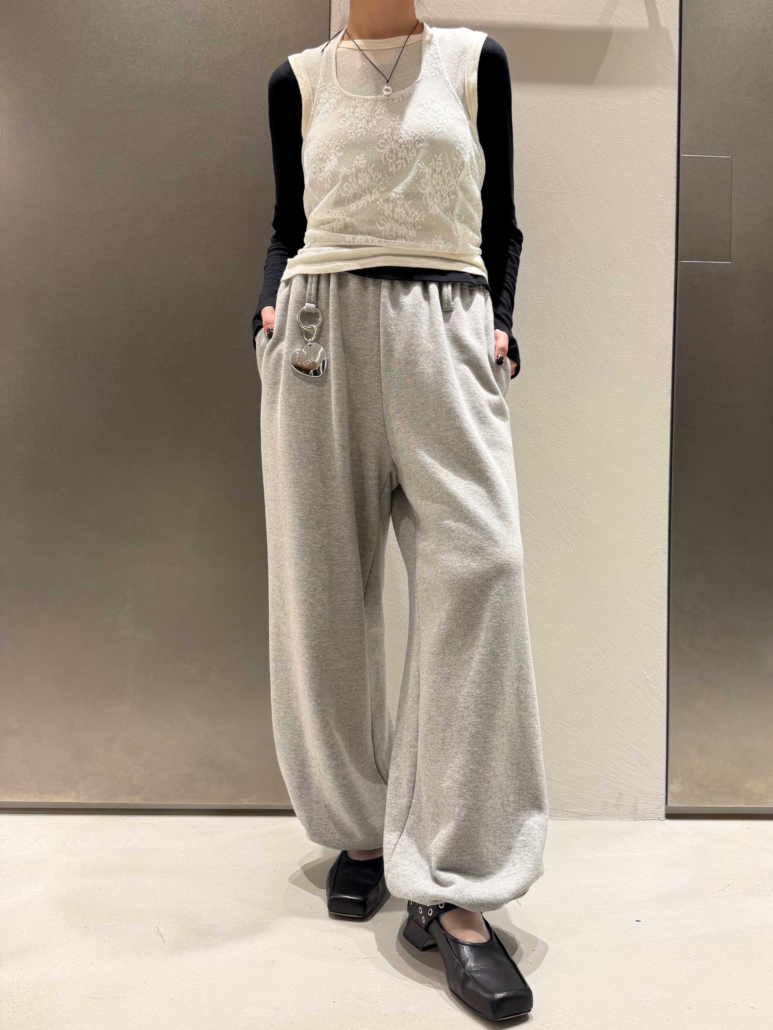 kanamiさんの「CODE A｜UKI UKI＊CODE A｜volume sweat pants」を使ったコーディネート