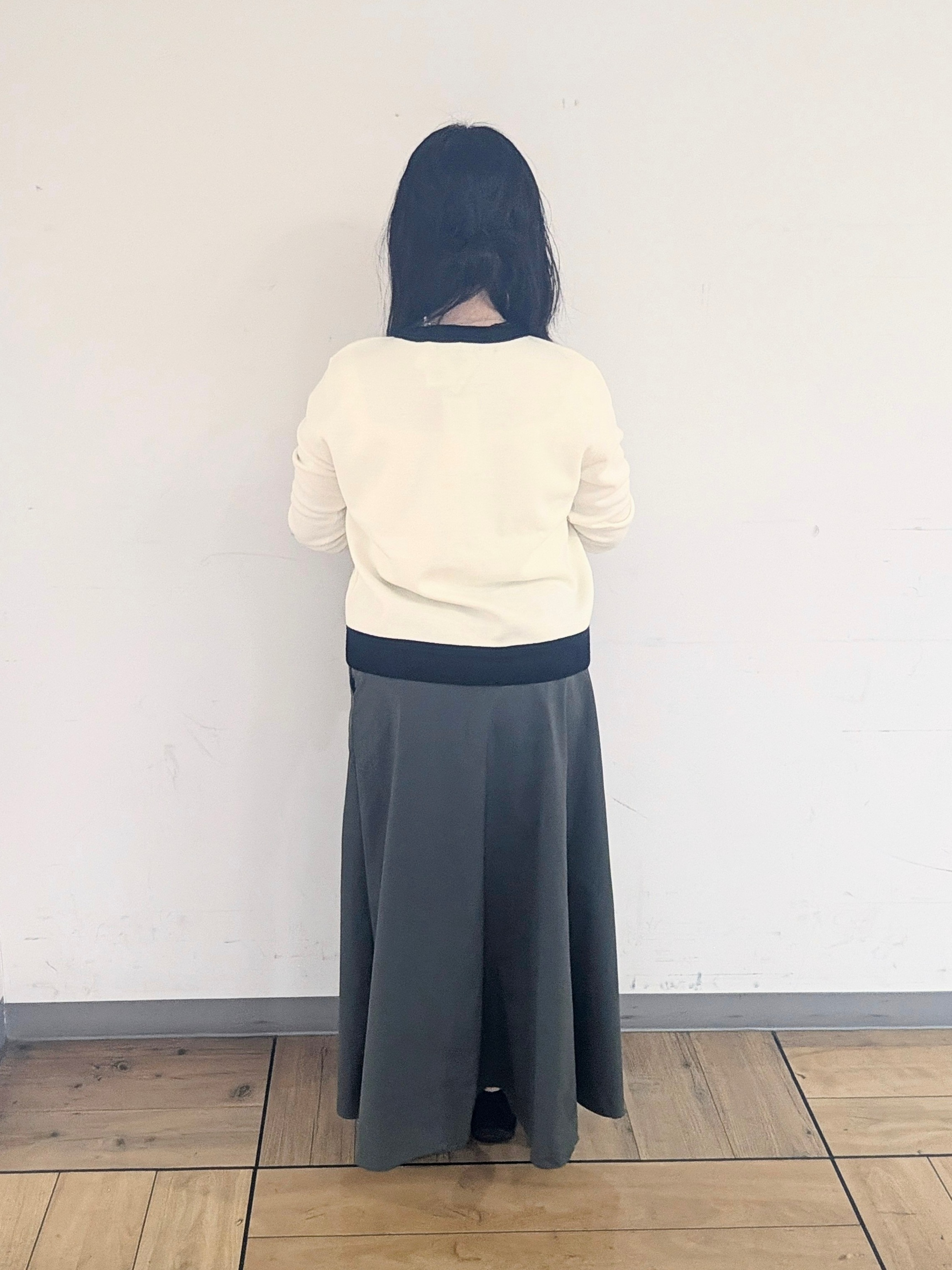 Mizukiさんの「UNTITLED｜【アンサンブル可/ジャケットライク】モールラインカーディガン」を使ったコーディネート